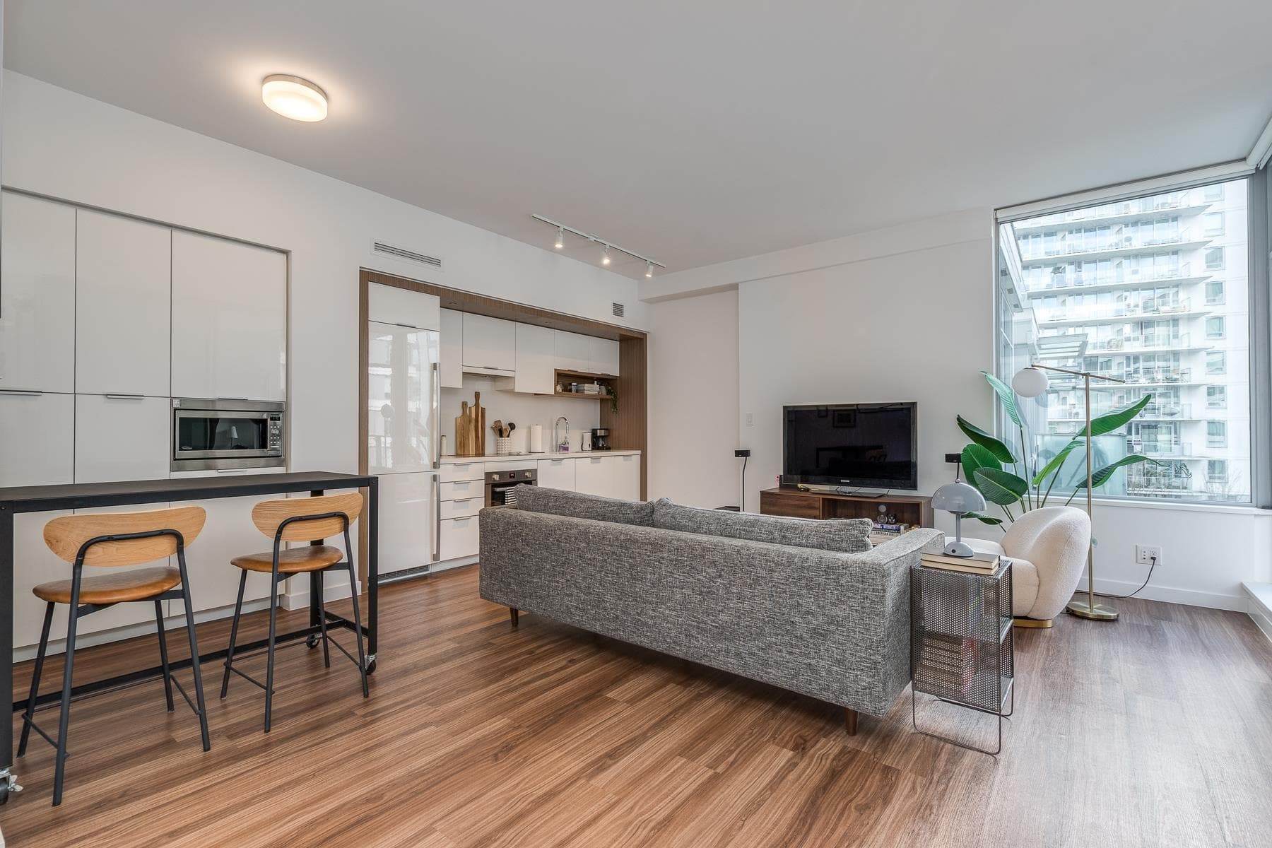 516 - 1661 Quebec Street, Vancouver, V6A 0H2 — photo 3