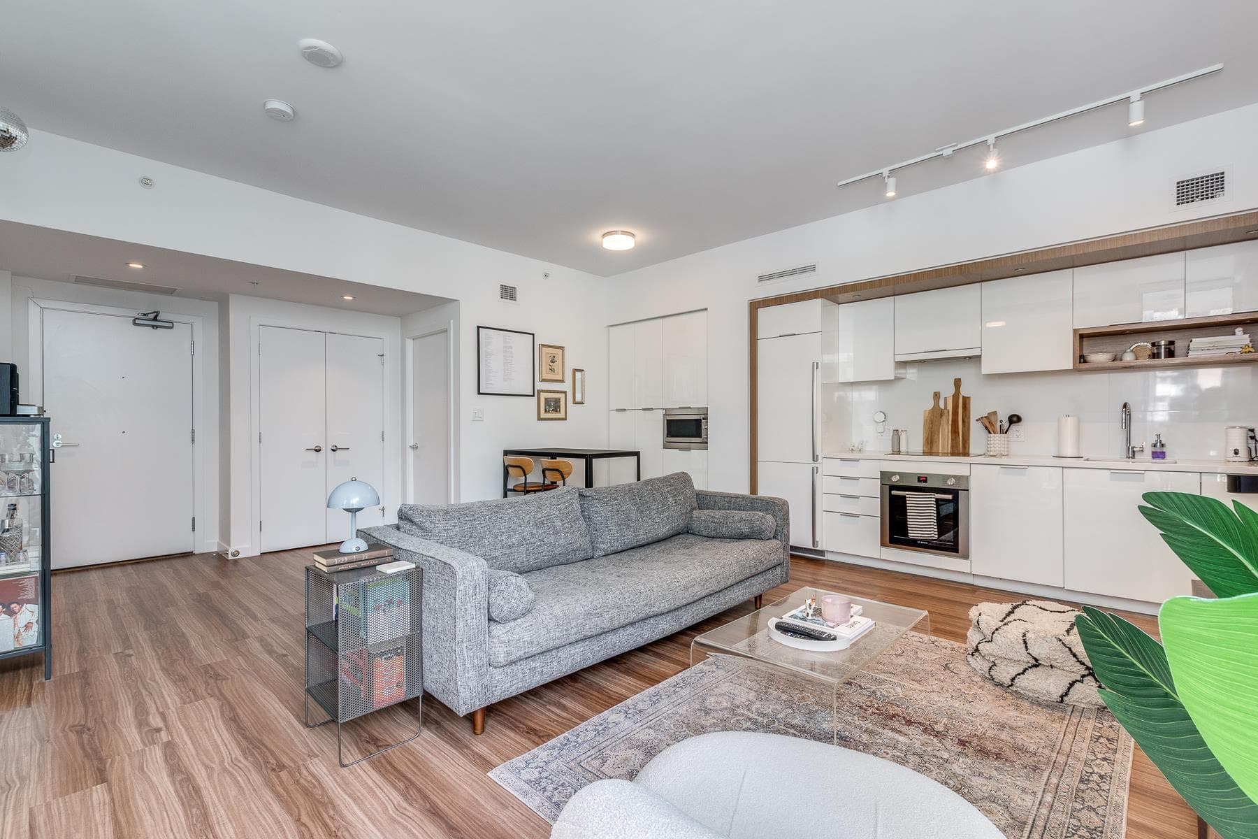 516 - 1661 Quebec Street, Vancouver, V6A 0H2 — photo 5