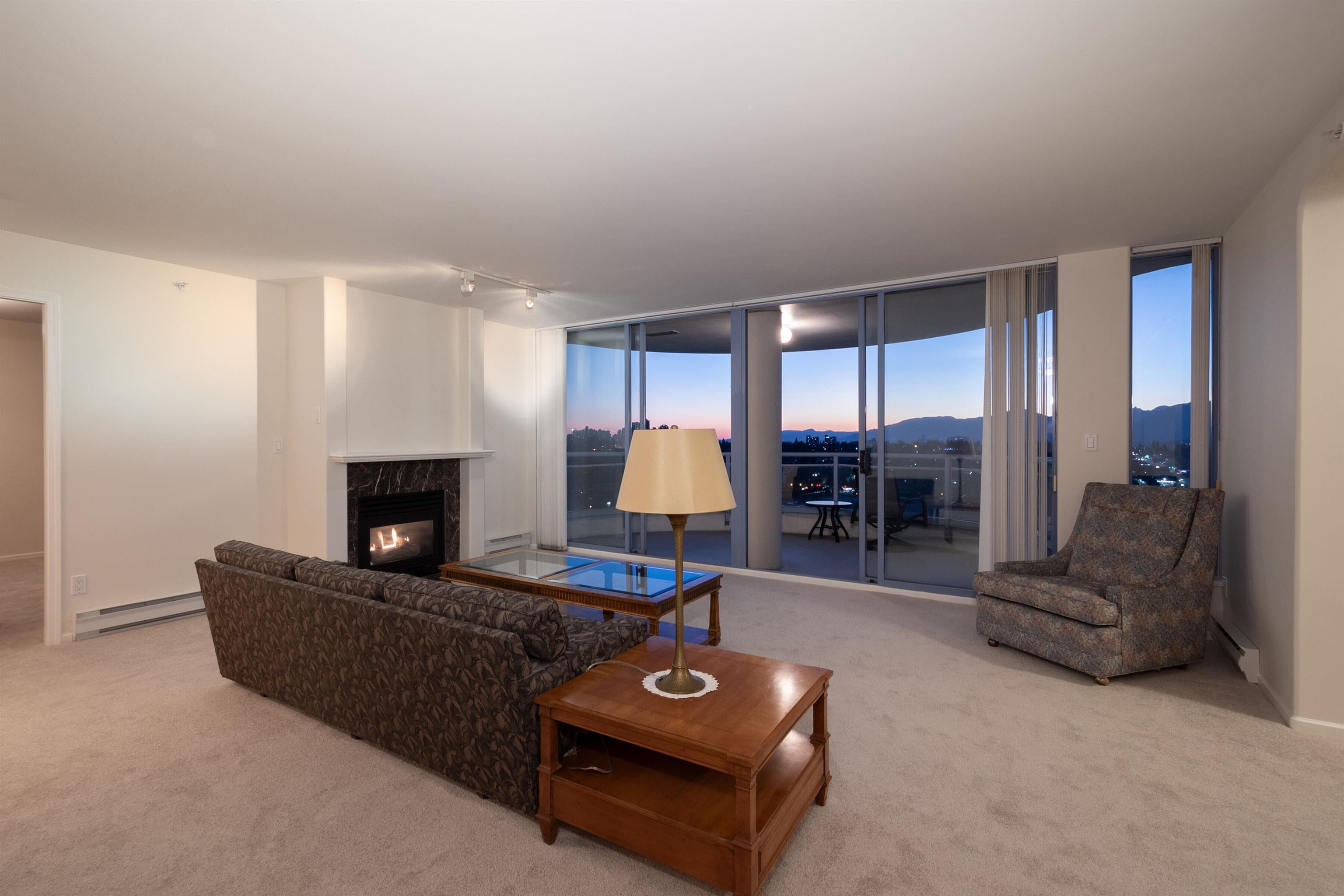 2301 - 719 Princess Street, New Westminster, V3M 6T9 — photo 4