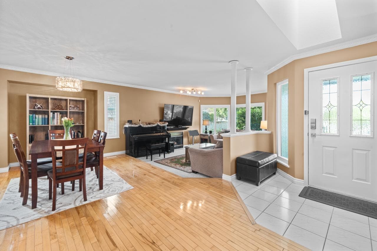 1968 129 Street, Surrey, V4A 8K7 — photo 2