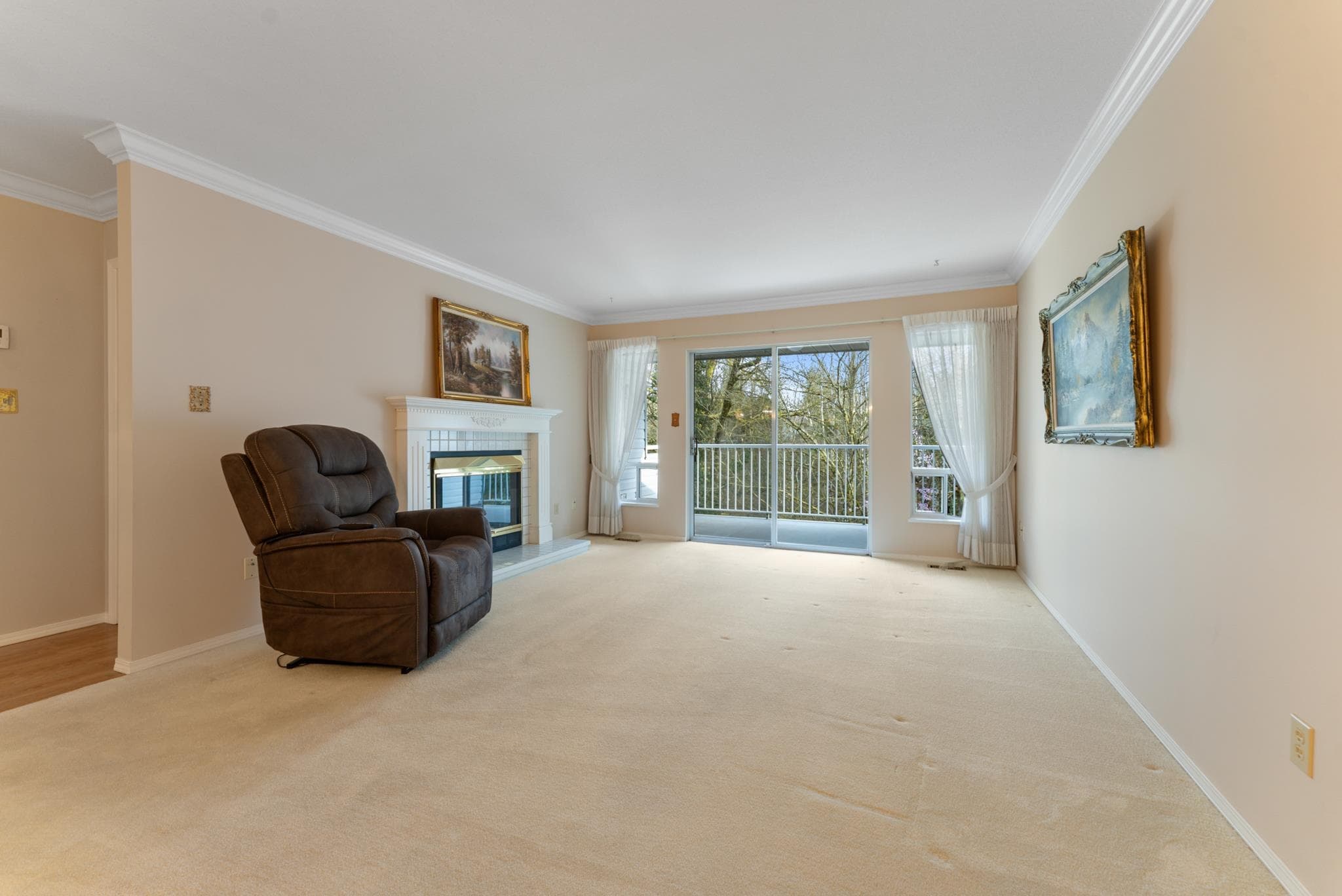 4 - 3351 Horn Street, Abbotsford, V2S 7J9 — photo 4