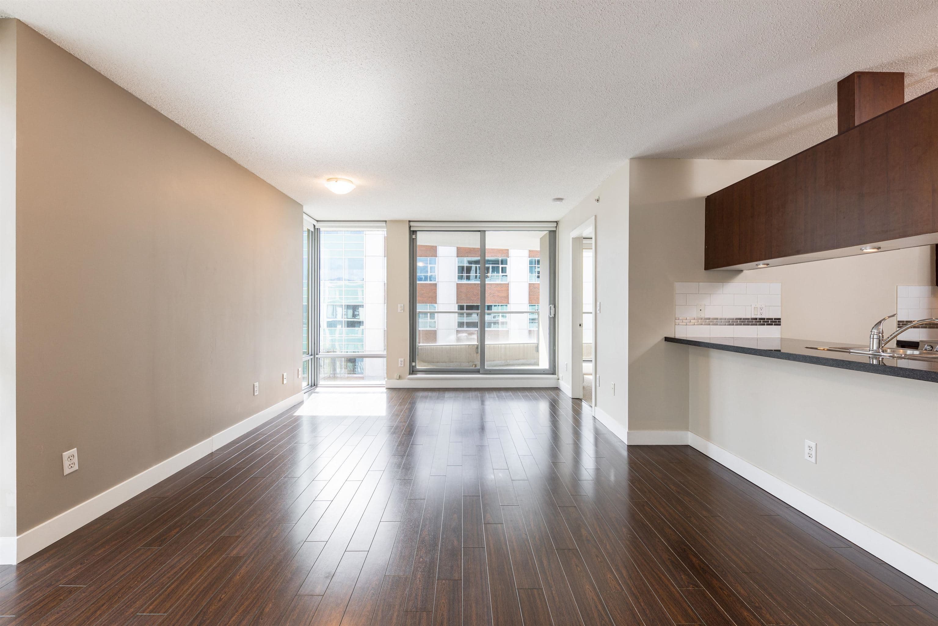 702 - 587 W 7th Avenue, Vancouver, V5Z 1B4 — photo 3