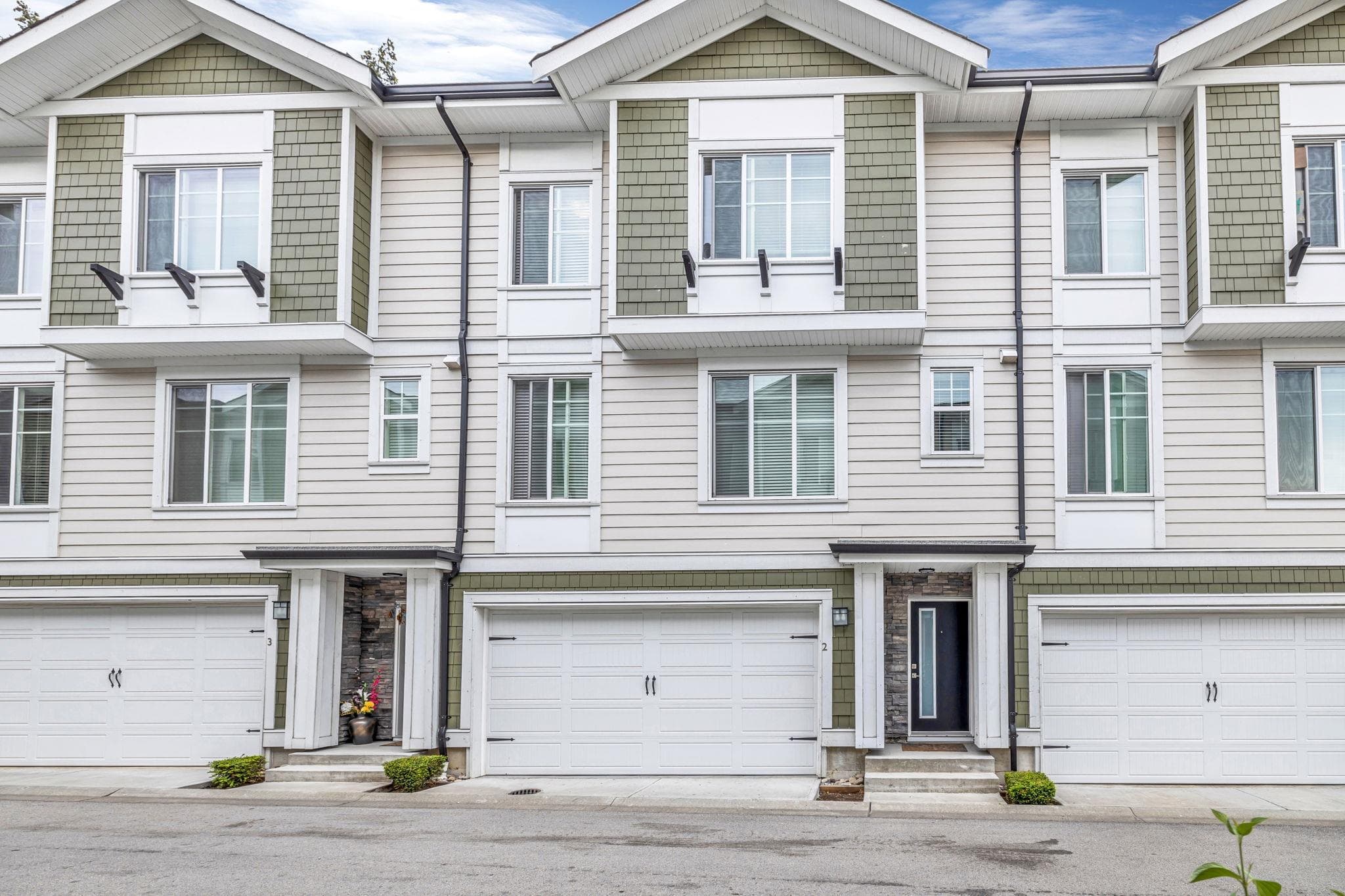 2 - 14499 64 Avenue, Surrey, V3S 1X5 — photo 3