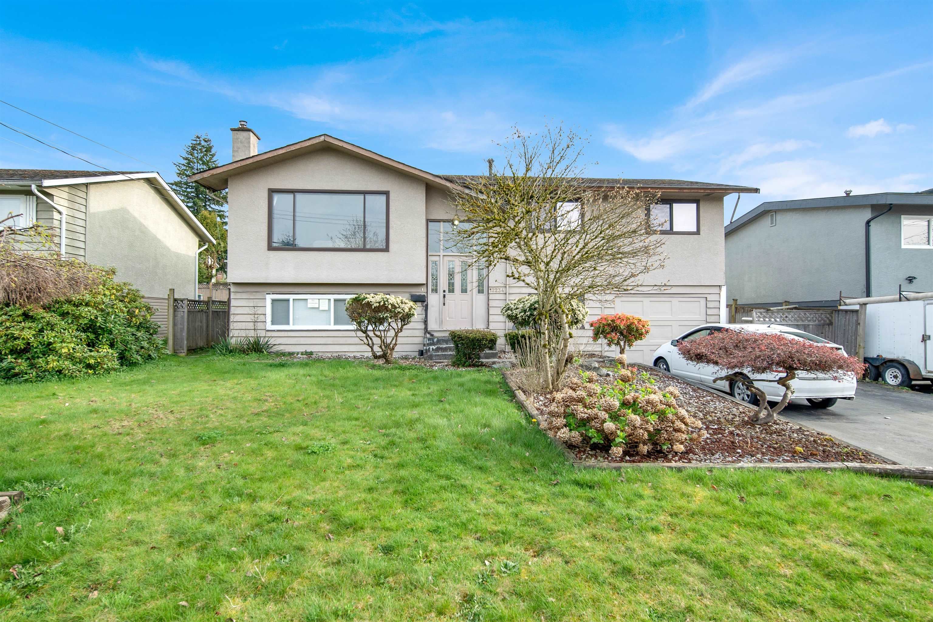 12234 99a Avenue, Surrey