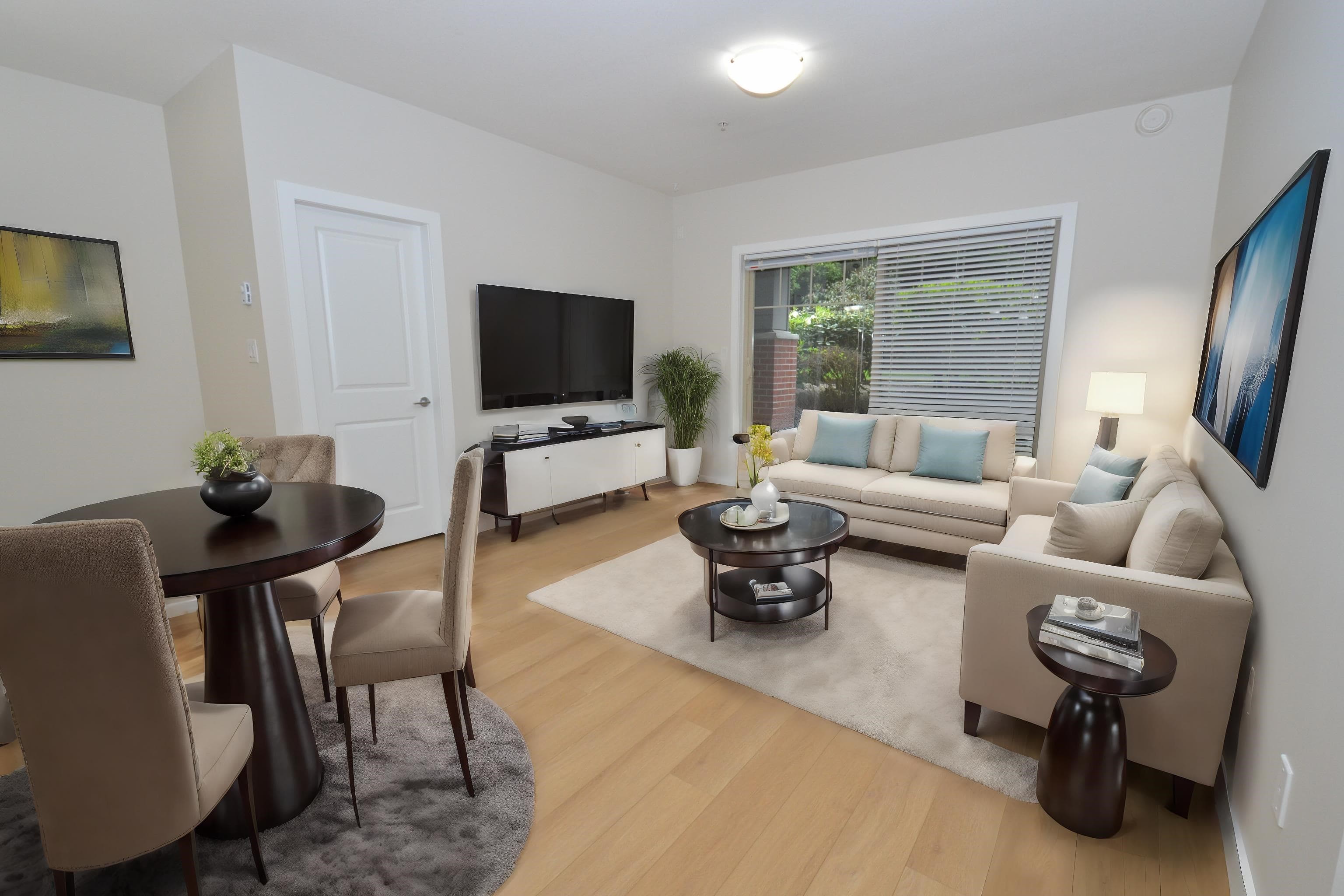 105 - 33898 Pine Street, Abbotsford, V2S 2P3 — photo 2