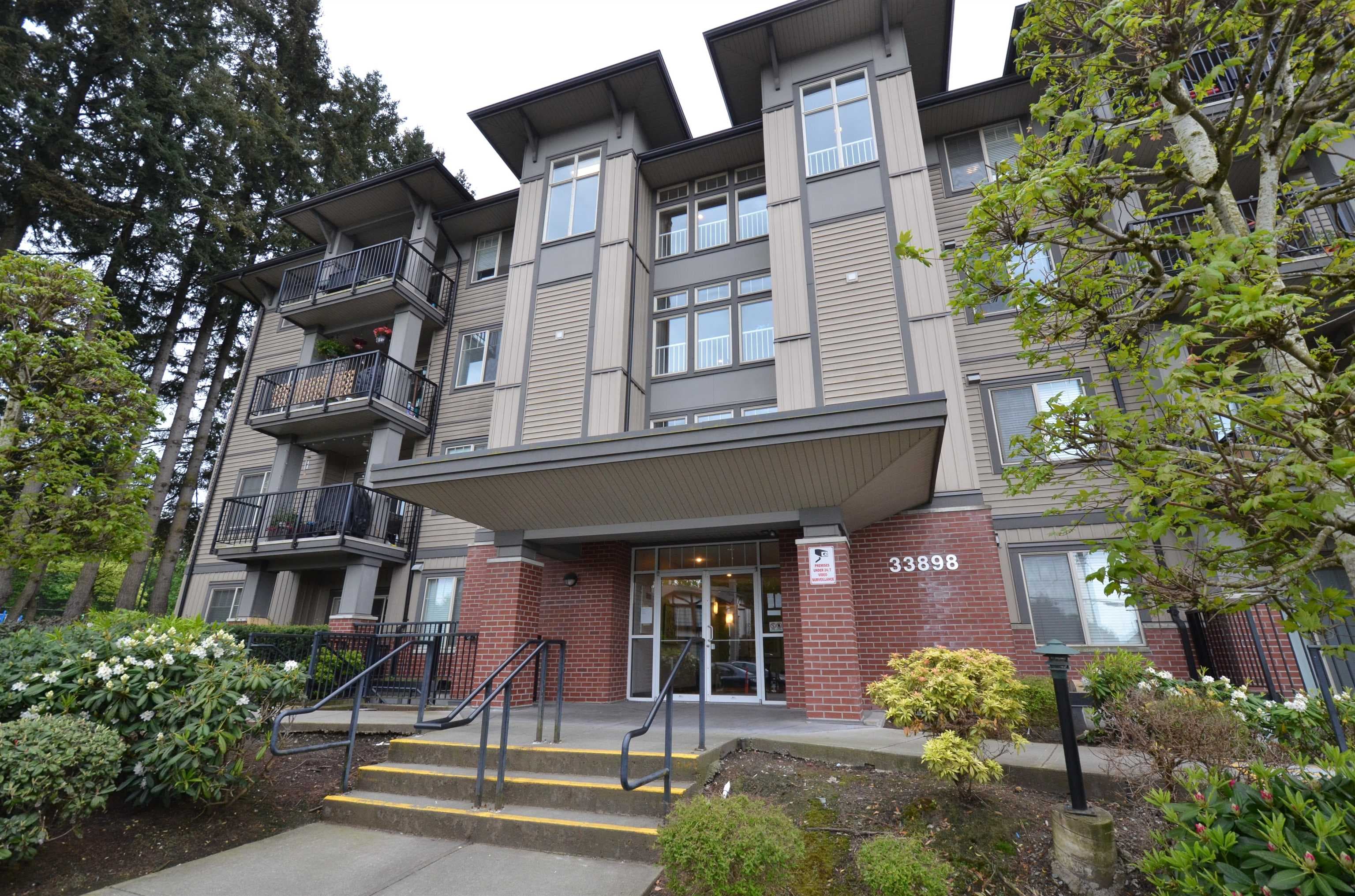105 - 33898 Pine Street, Abbotsford, V2S 2P3 — photo 1