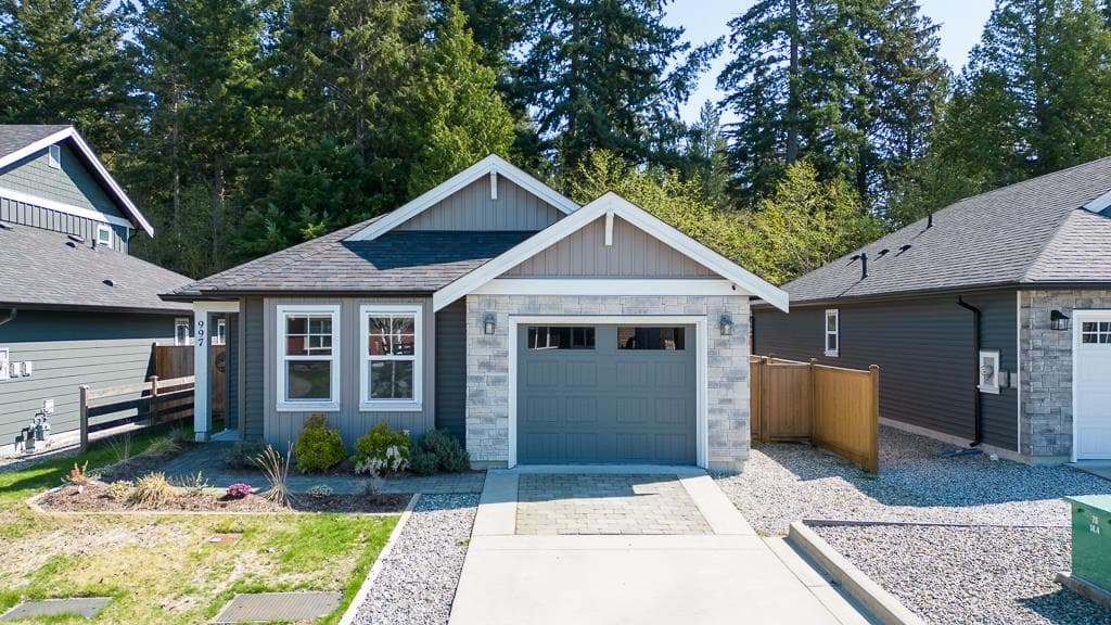 997 Goddard Road, Gibsons