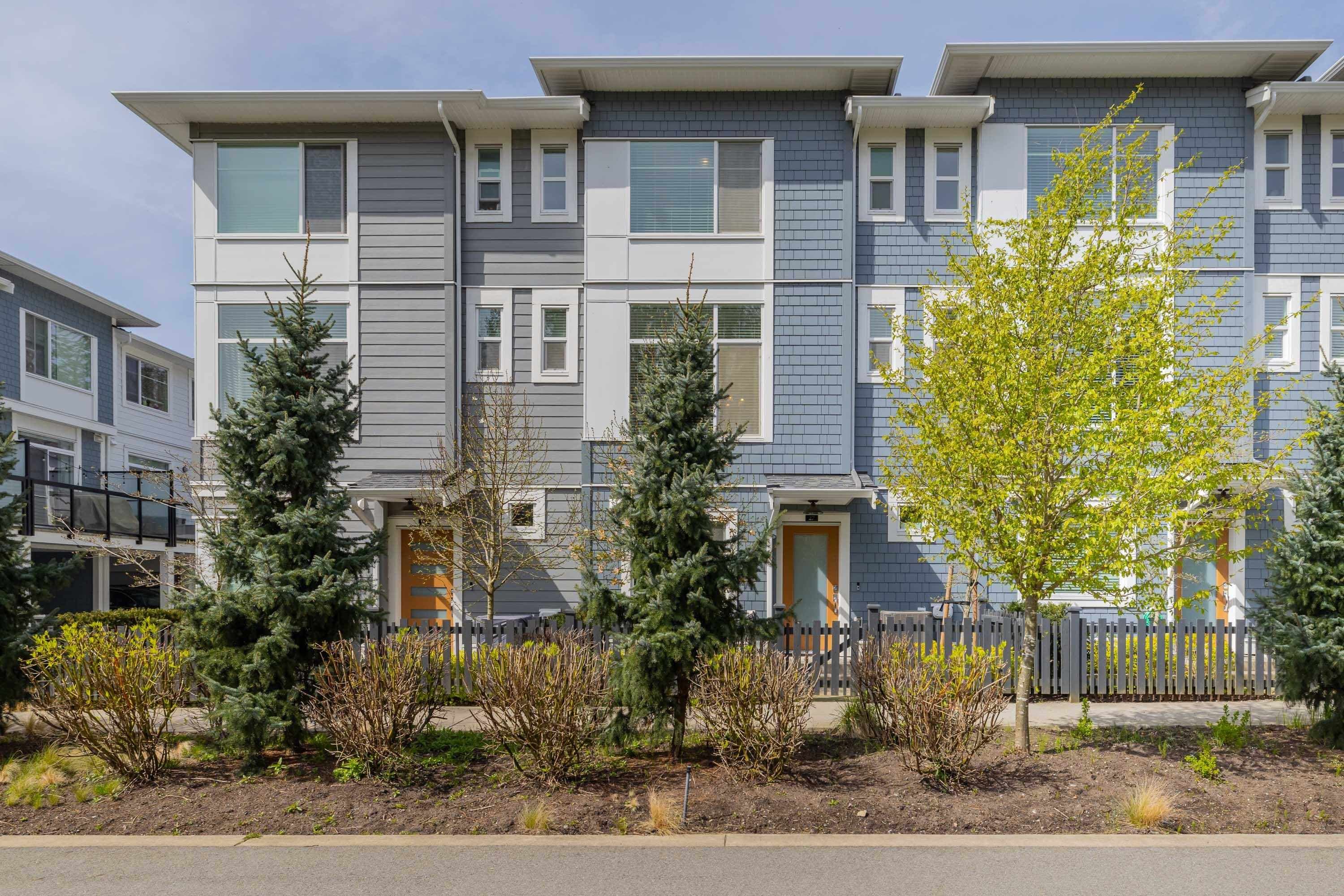 27 - 2328 167a Street, Surrey, V3Z 1H2 — photo 2