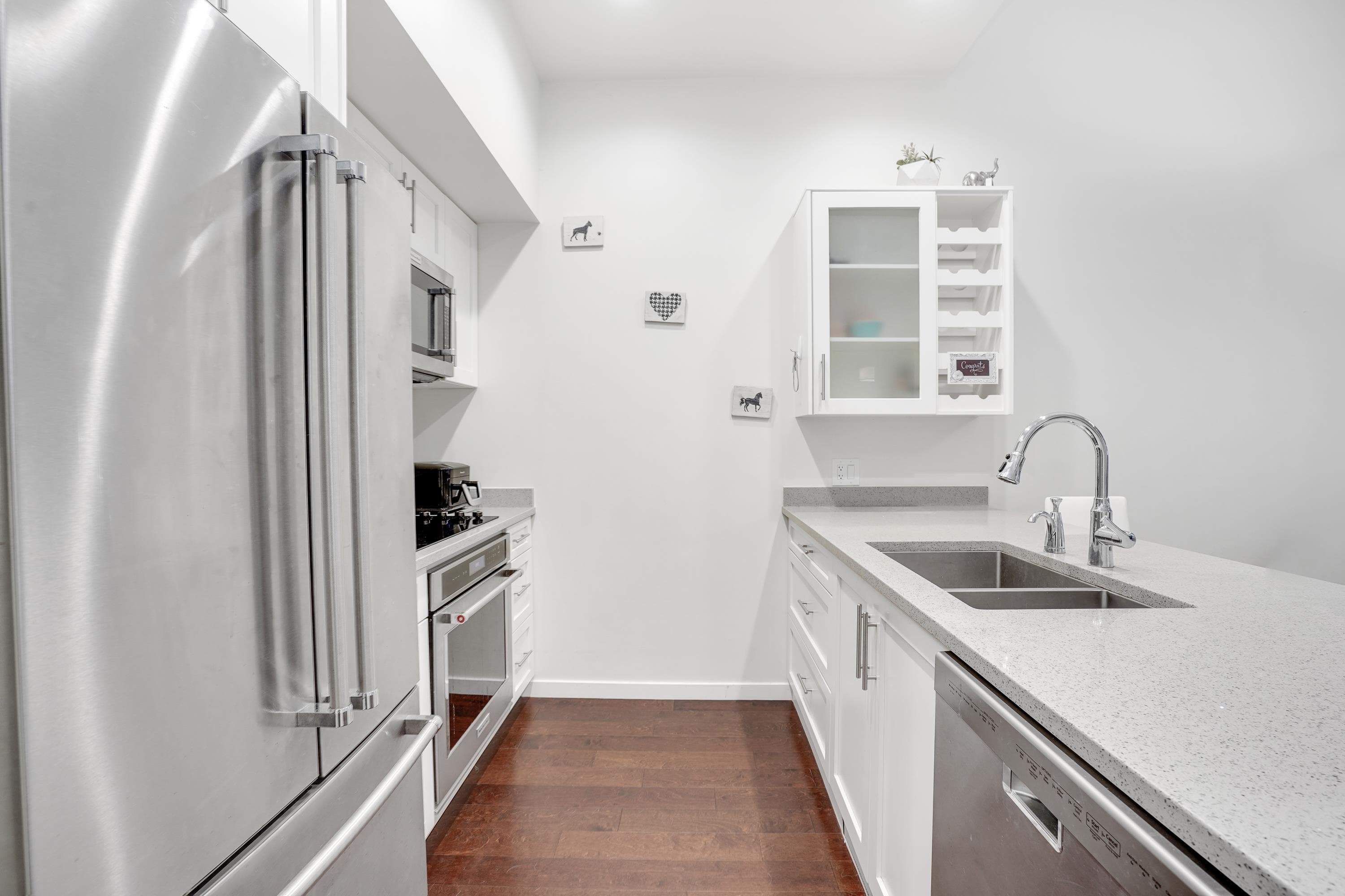 102 Regiment Square, Vancouver, V6B 1W1 — photo 3