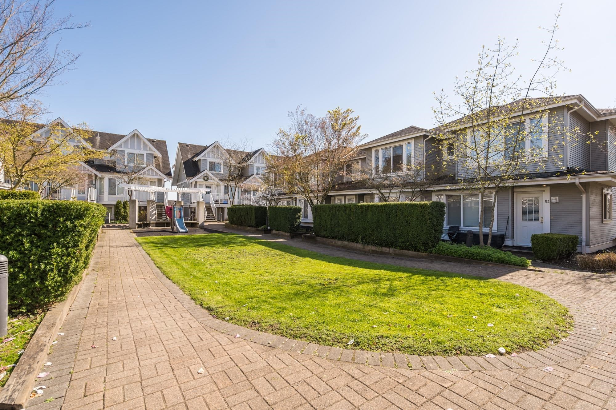 6 - 7370 Stride Avenue, Burnaby, V3N 5E6 — photo 1