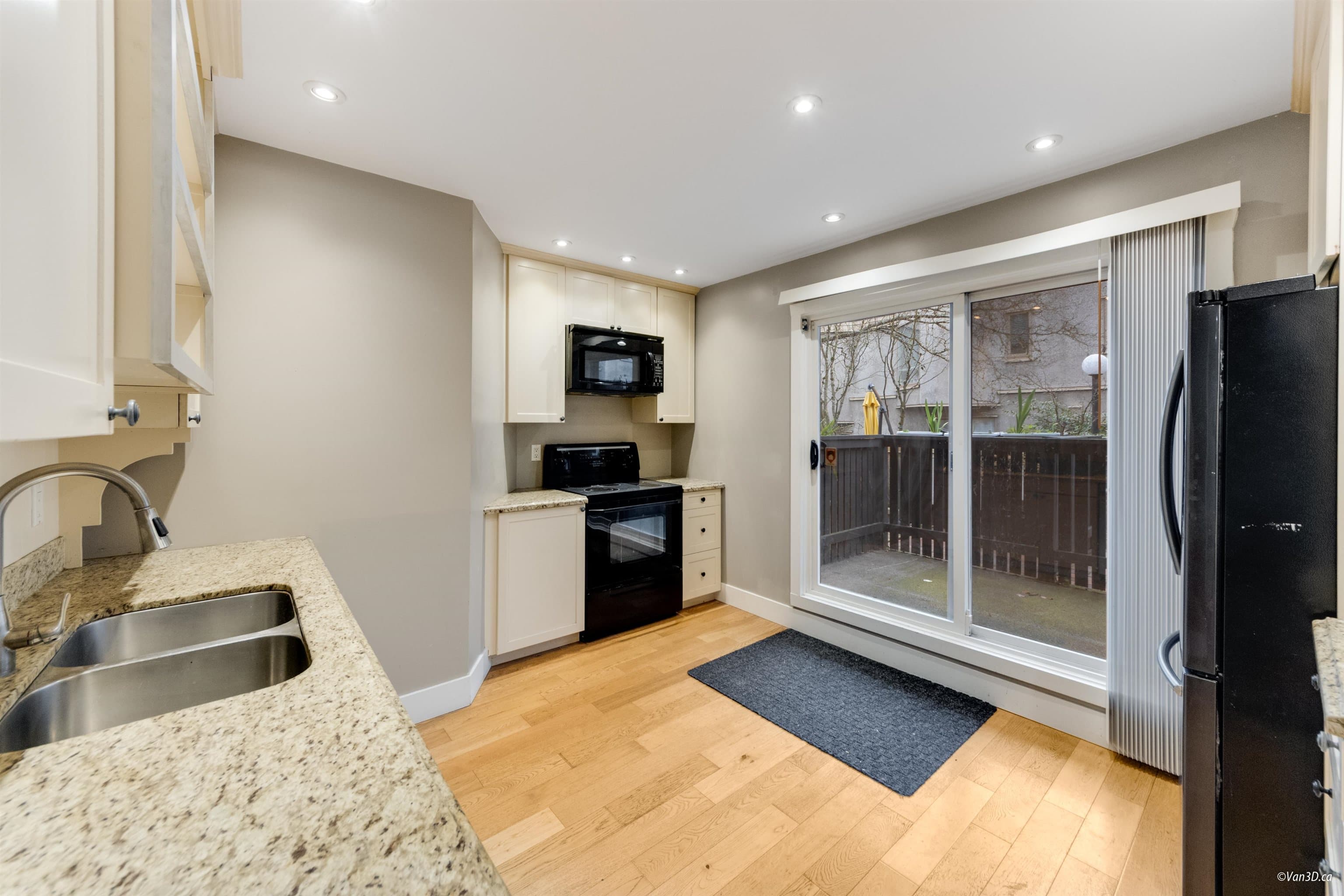 17 - 870 W 7th Avenue, Vancouver, V5Z 4C1 — photo 2