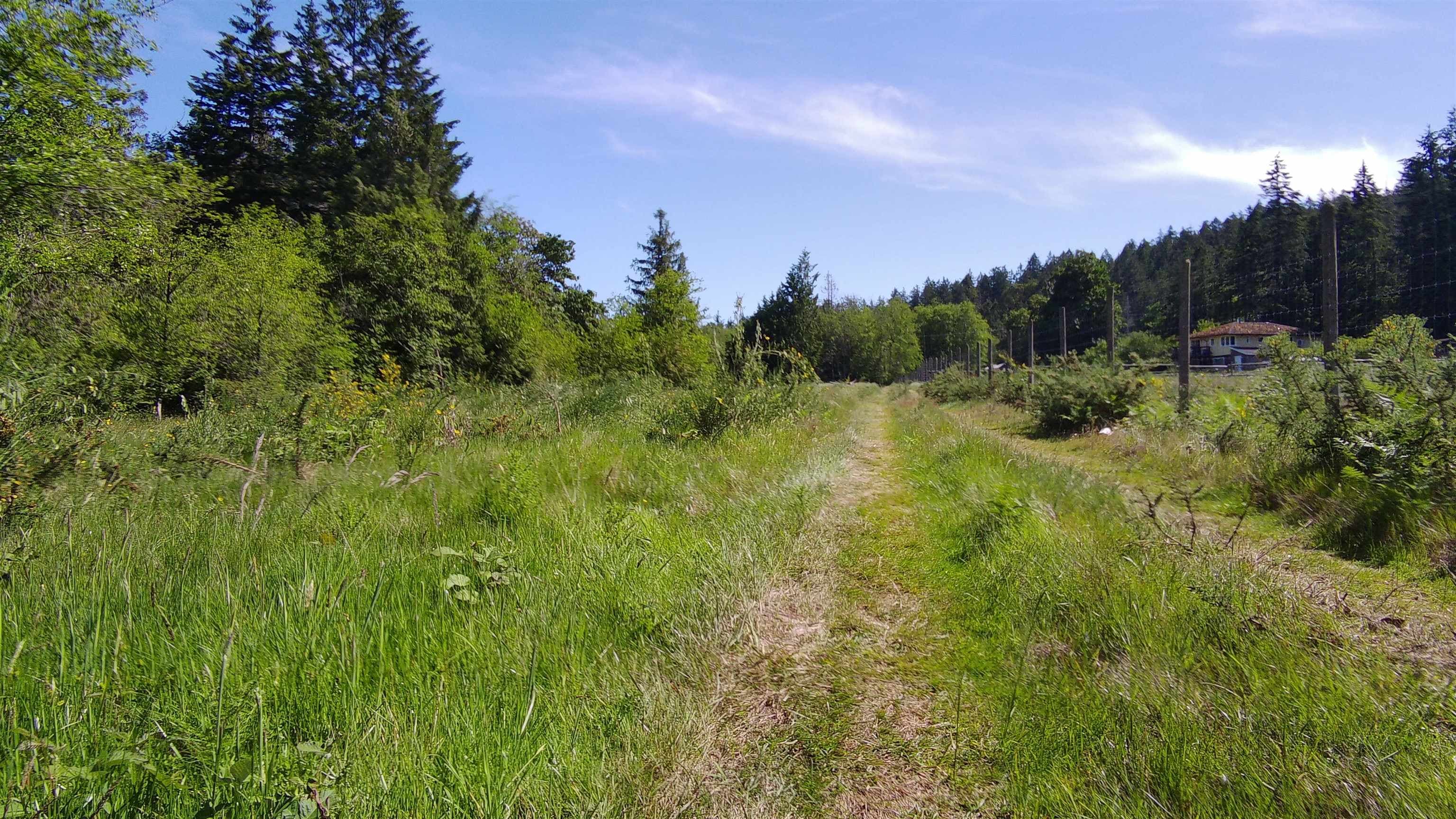 556 E Bluff Road, Galiano Island