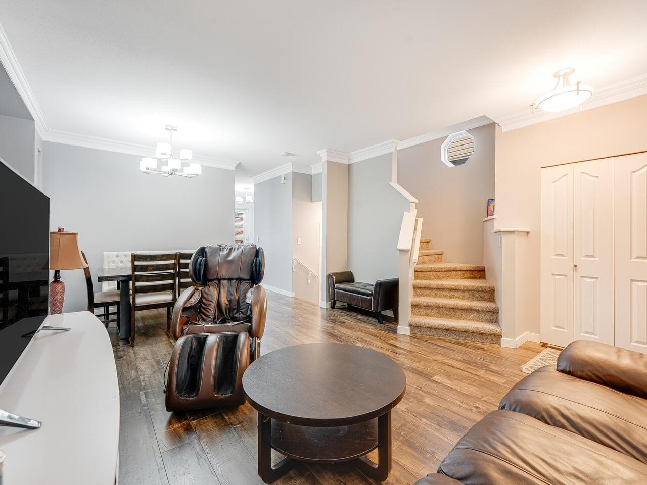 18529 67a Avenue, Surrey, V3S 9B5 — photo 5
