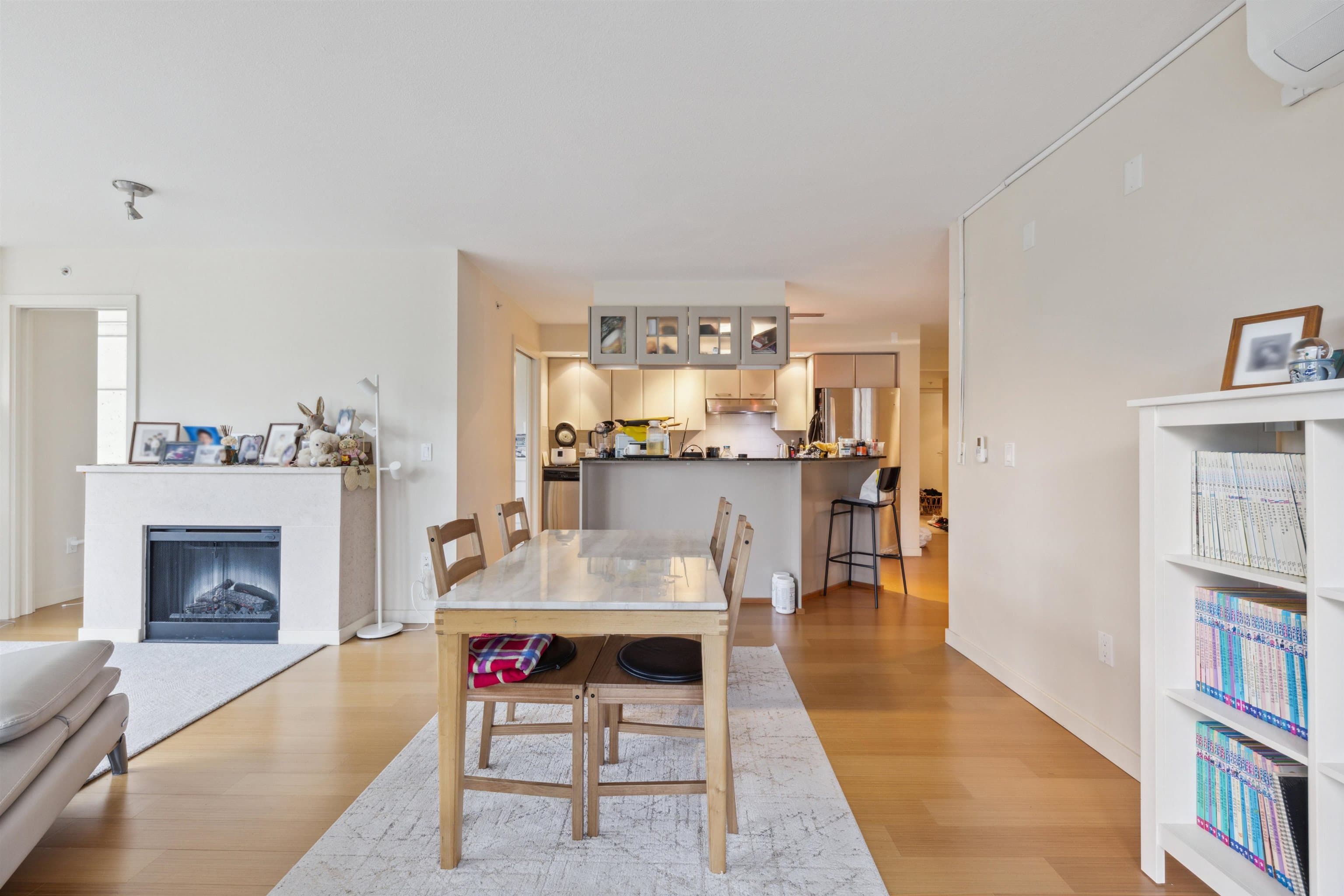 501 - 683 Victoria Park West, North Vancouver, V7M 0A2 — photo 5