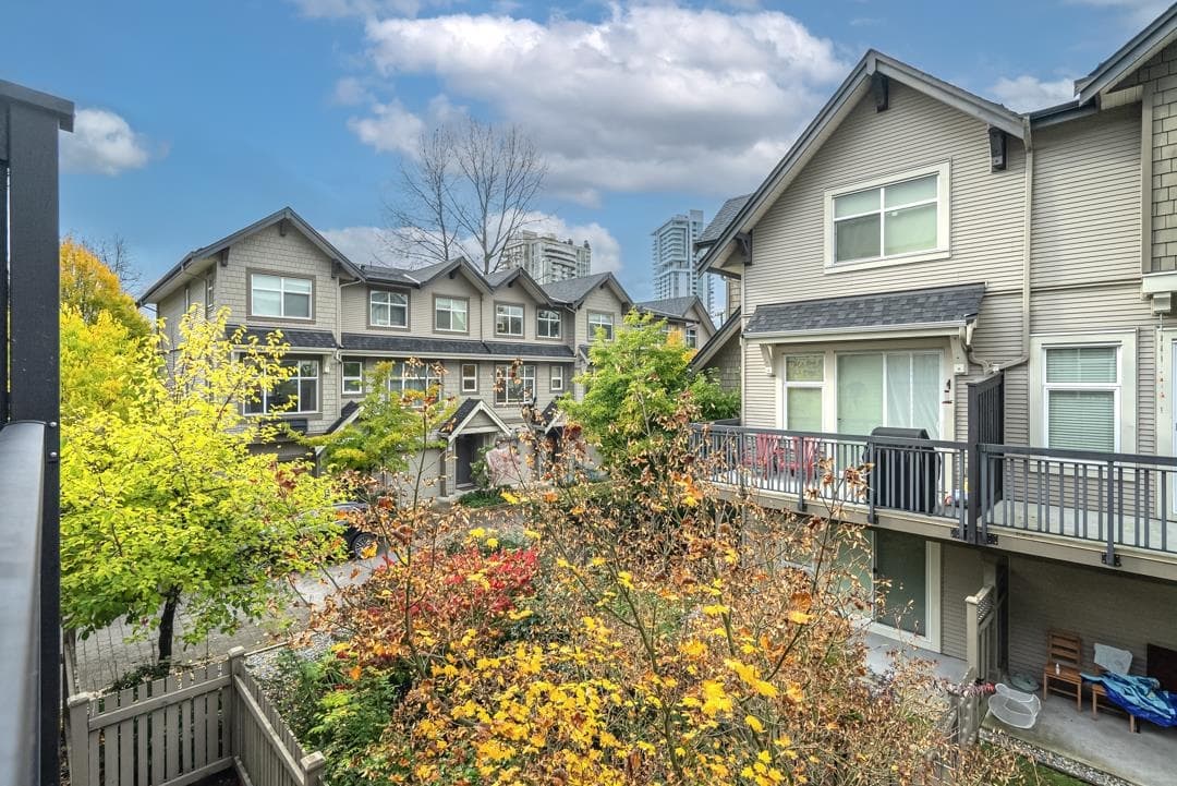713 Premier Street, North Vancouver, V7J 0A5 — photo 1