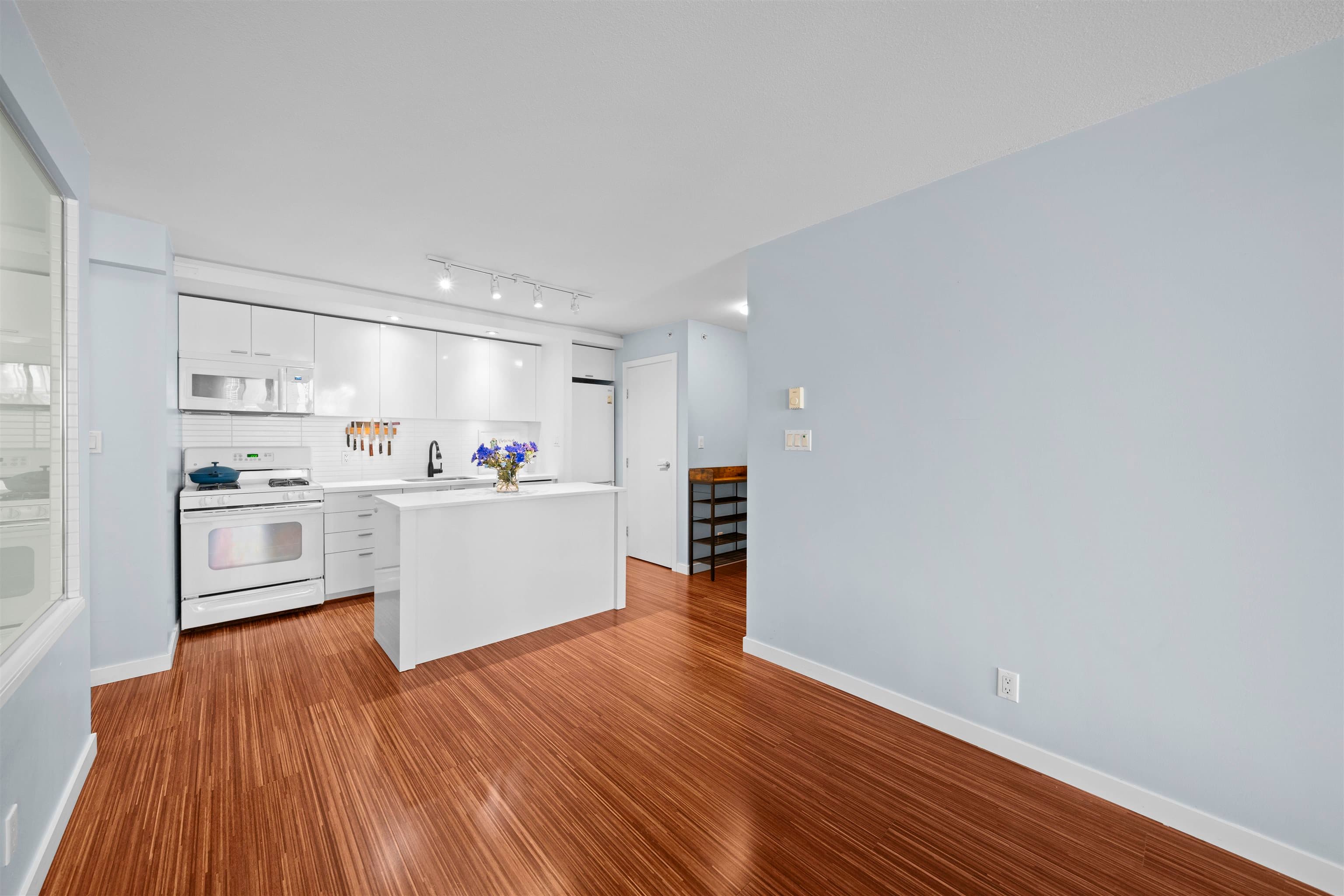 511 - 328 E 11th Avenue, Vancouver, V5T 4W1 — photo 5