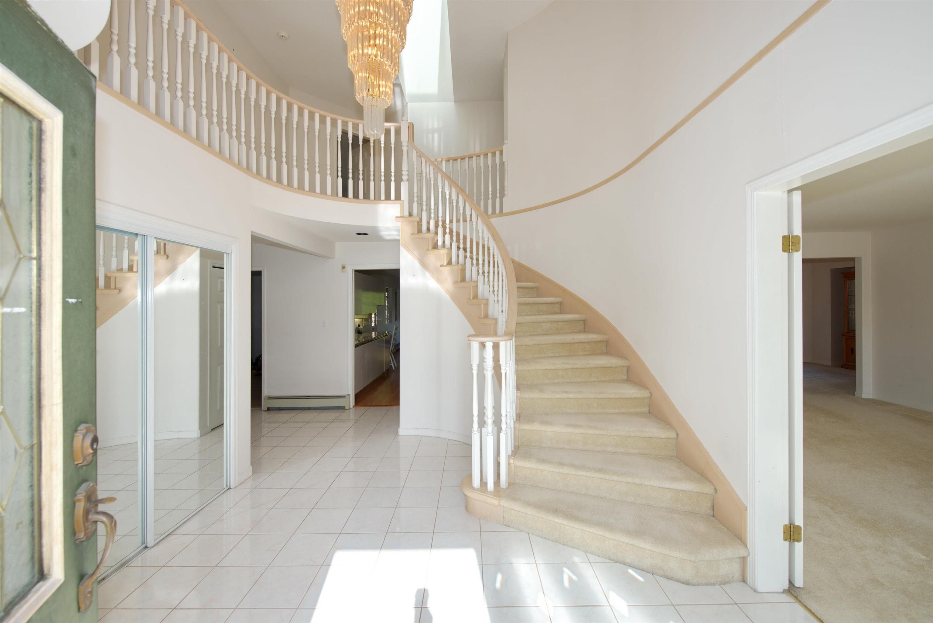 5609 Wilson Court, Richmond, V6V 2P1 — photo 3