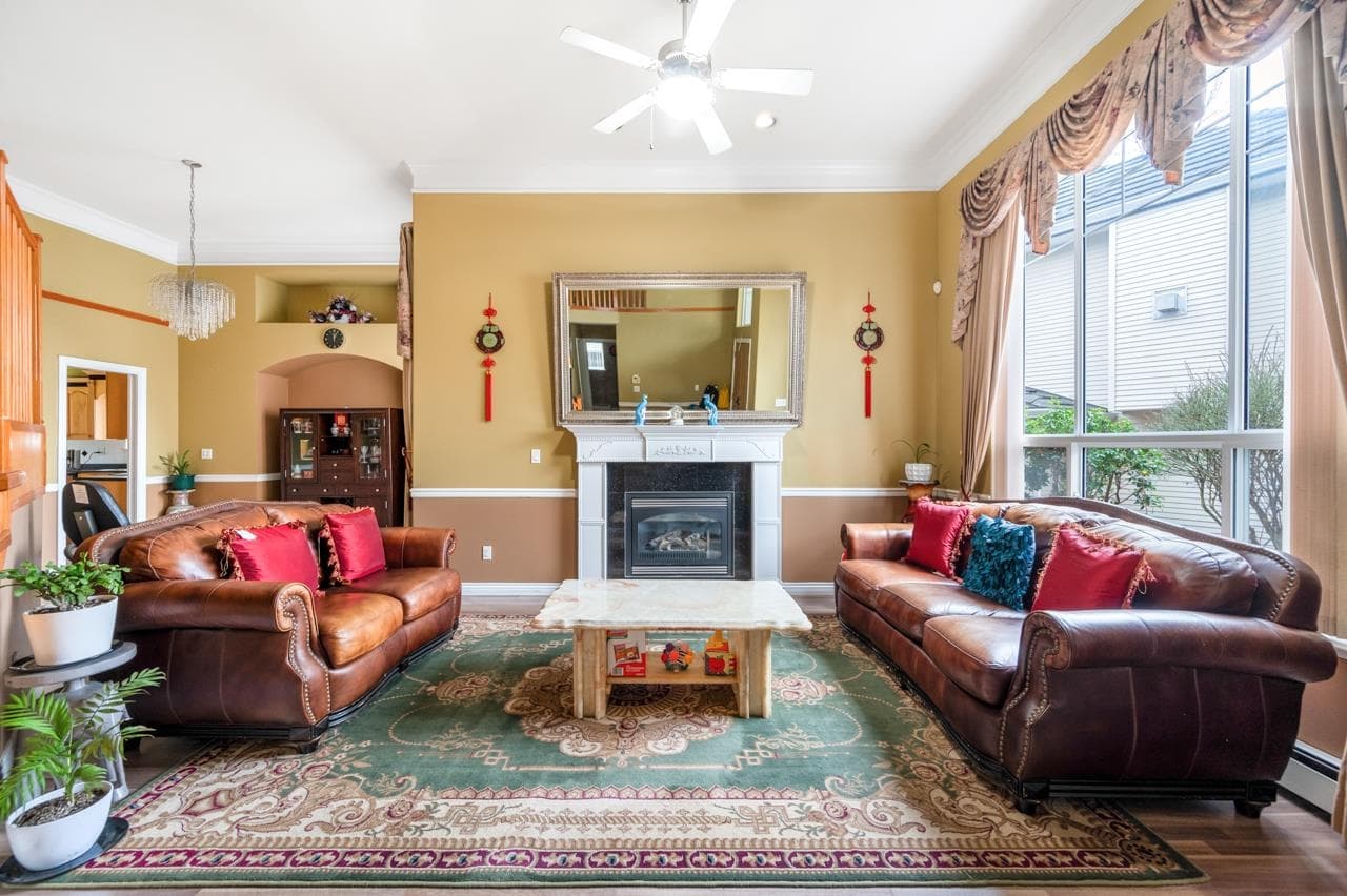 10028 130 Street, Surrey, V3T 5X5 — photo 4