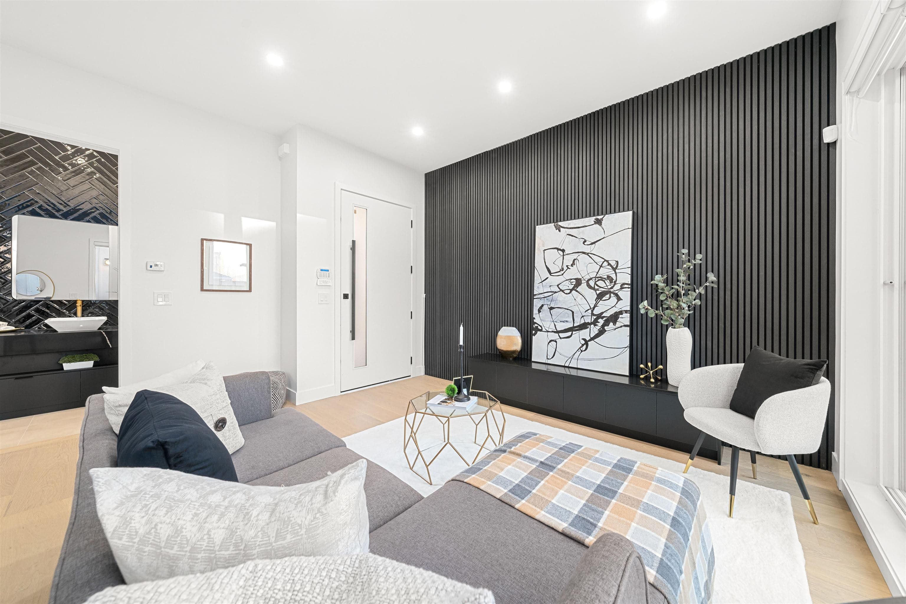 2 - 3559 Haida Drive, Vancouver, V5M 3Y9 — photo 3