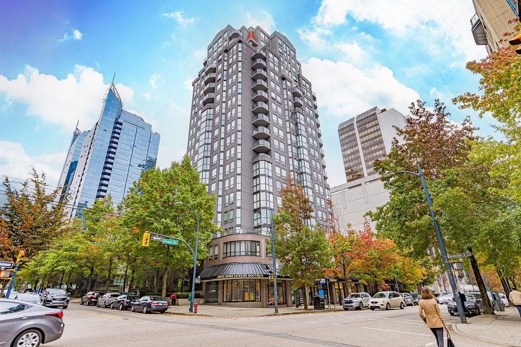 1702 - 811 Helmcken Street, Vancouver