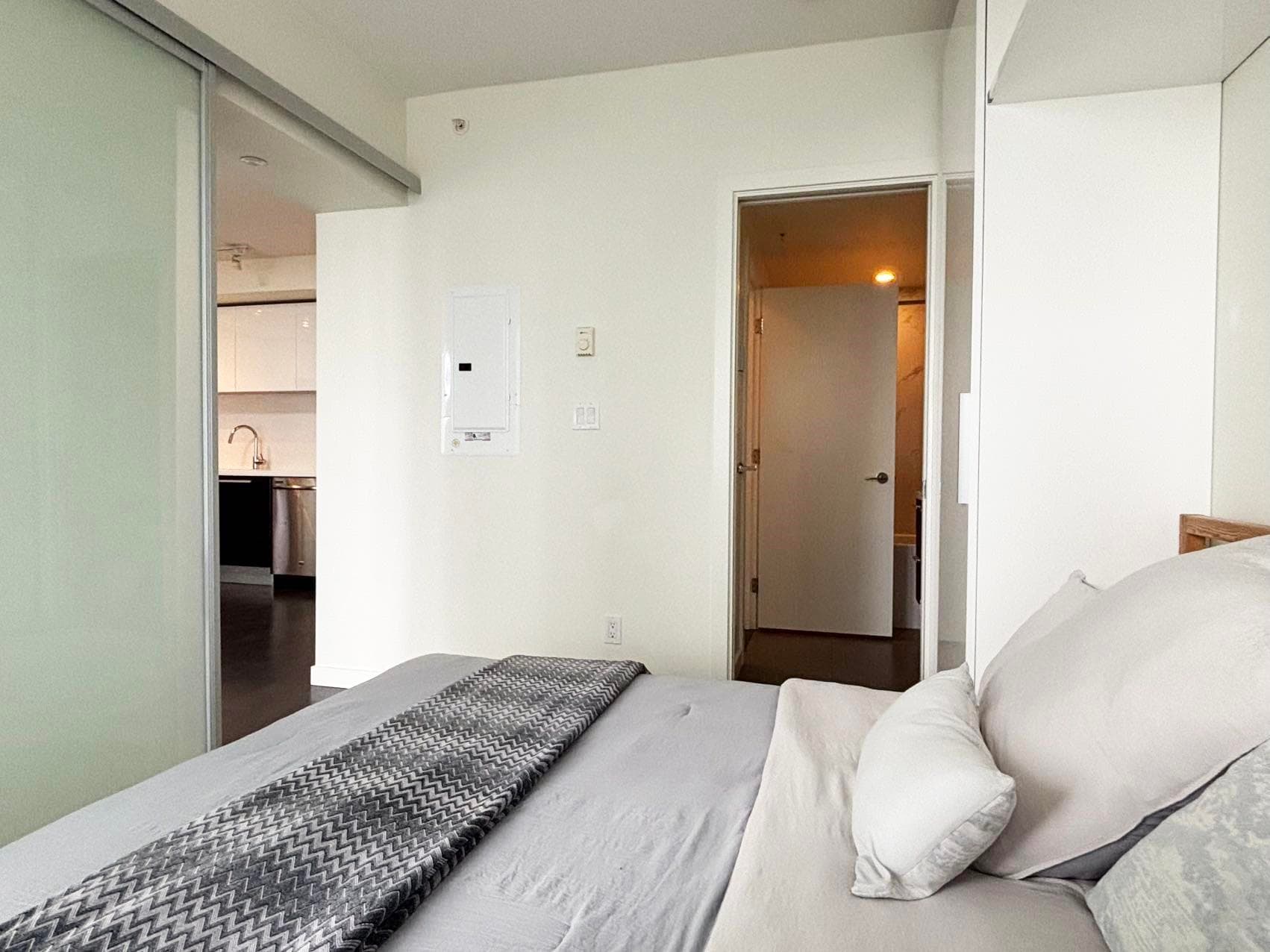 2803 - 6333 Silver Avenue, Burnaby, V5H 0C3 — photo 4