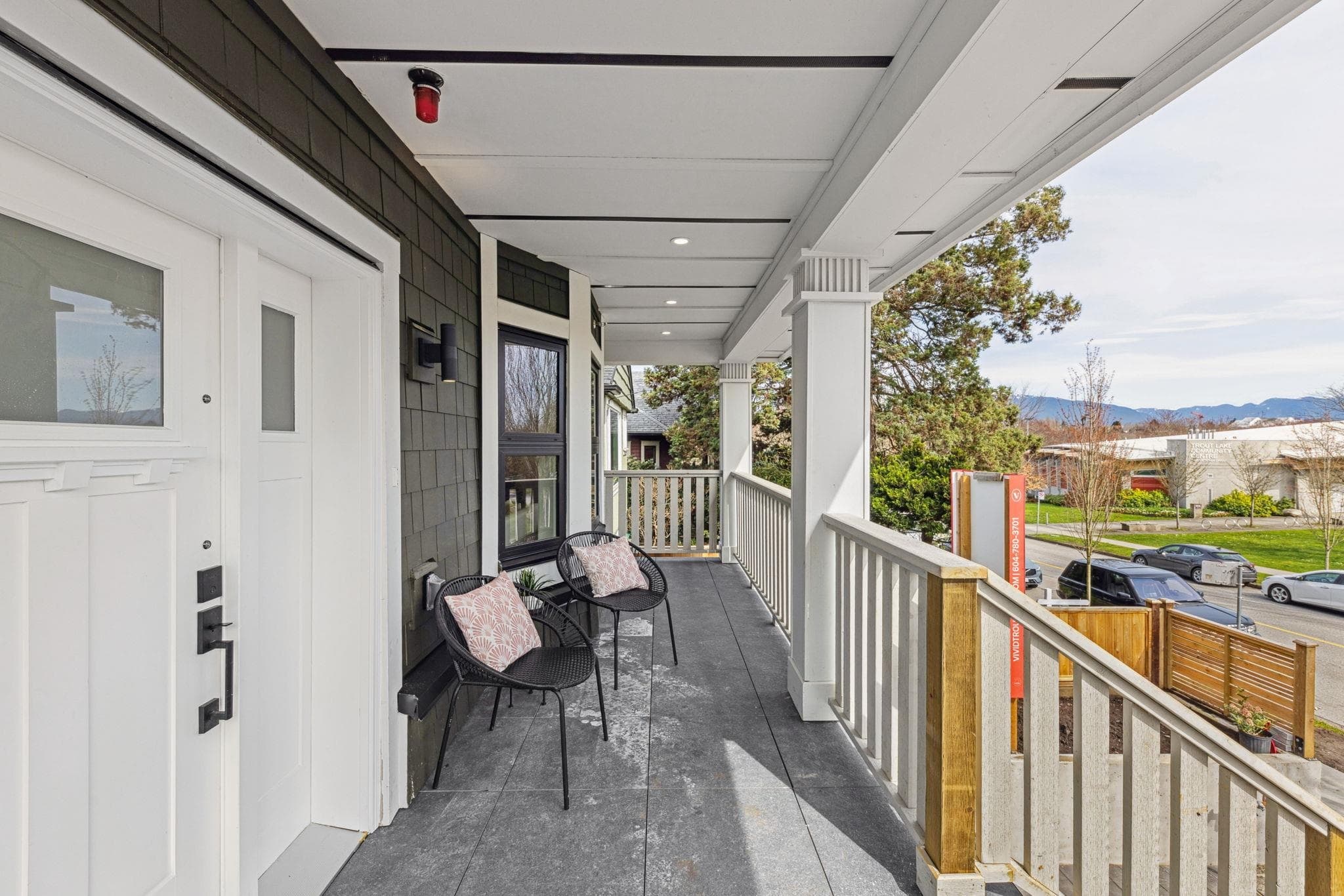 3381 Victoria Drive, Vancouver, V5N 4M3 — photo 5