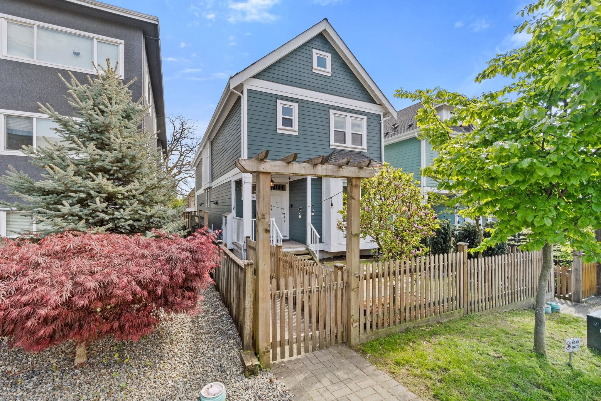 1 - 1014 Fourth Avenue, New Westminster