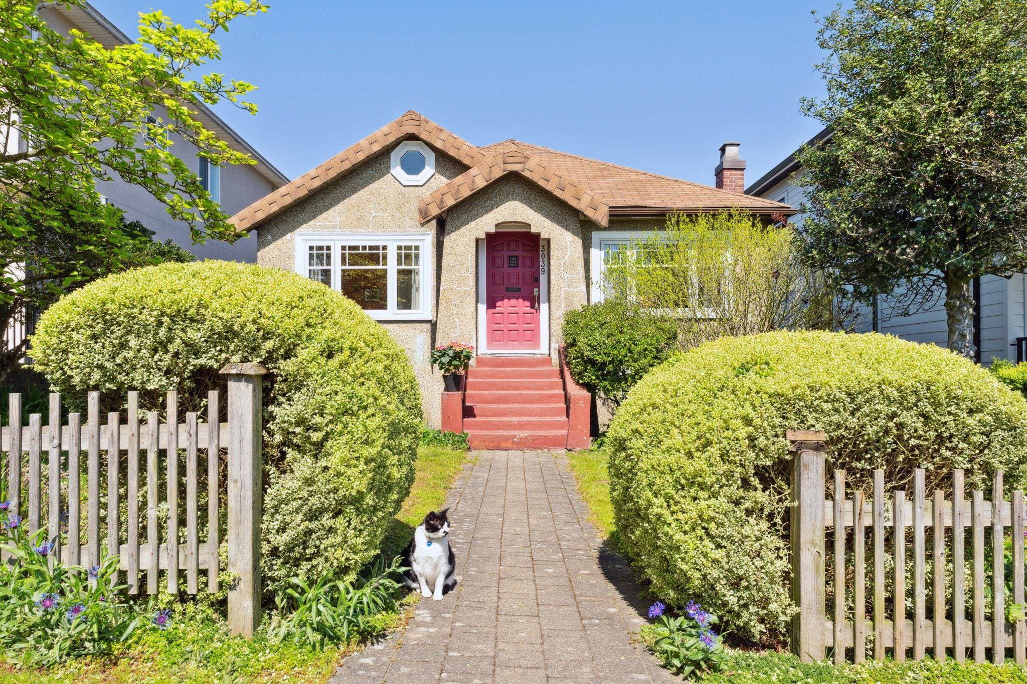 3039 Grant Street, Vancouver
