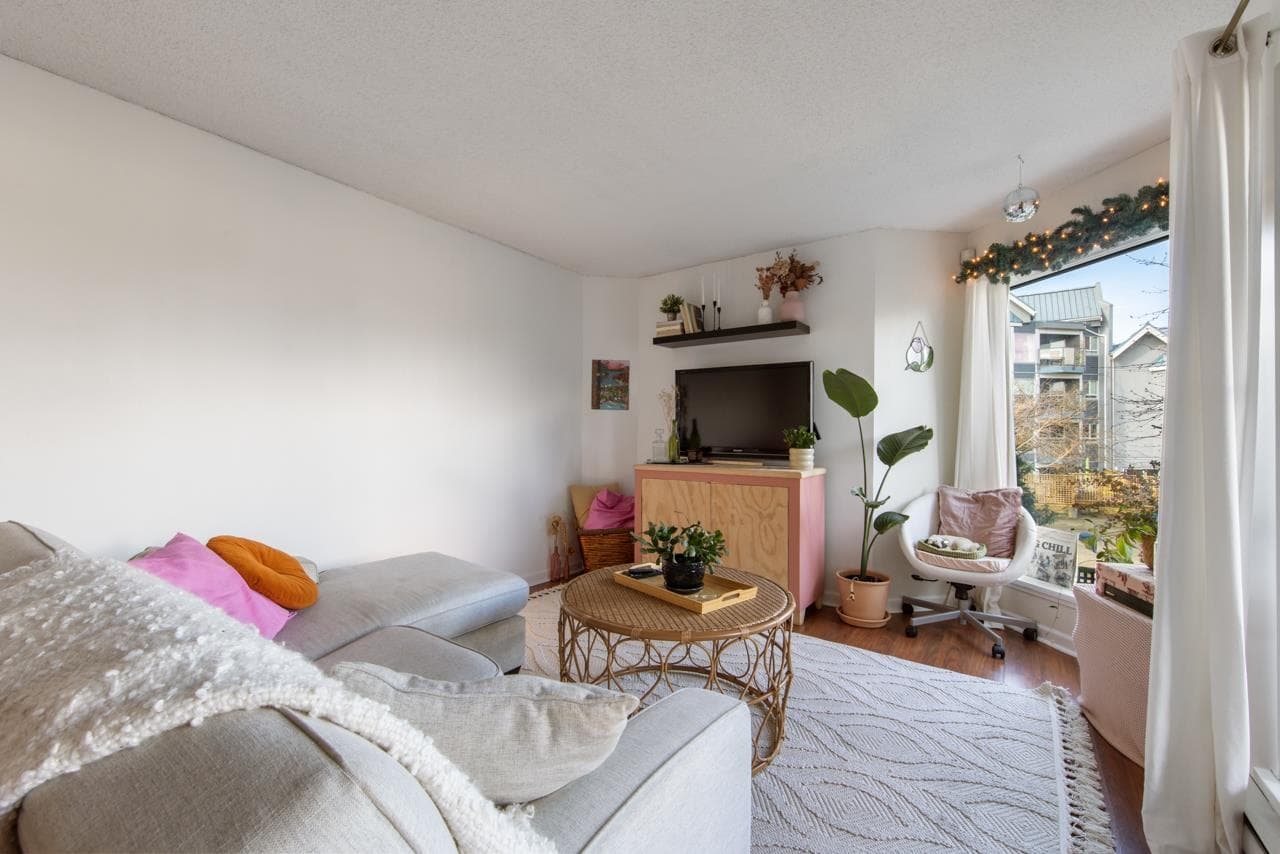 205 - 1345 W 4th Avenue, Vancouver, V6H 3Y8 — photo 4