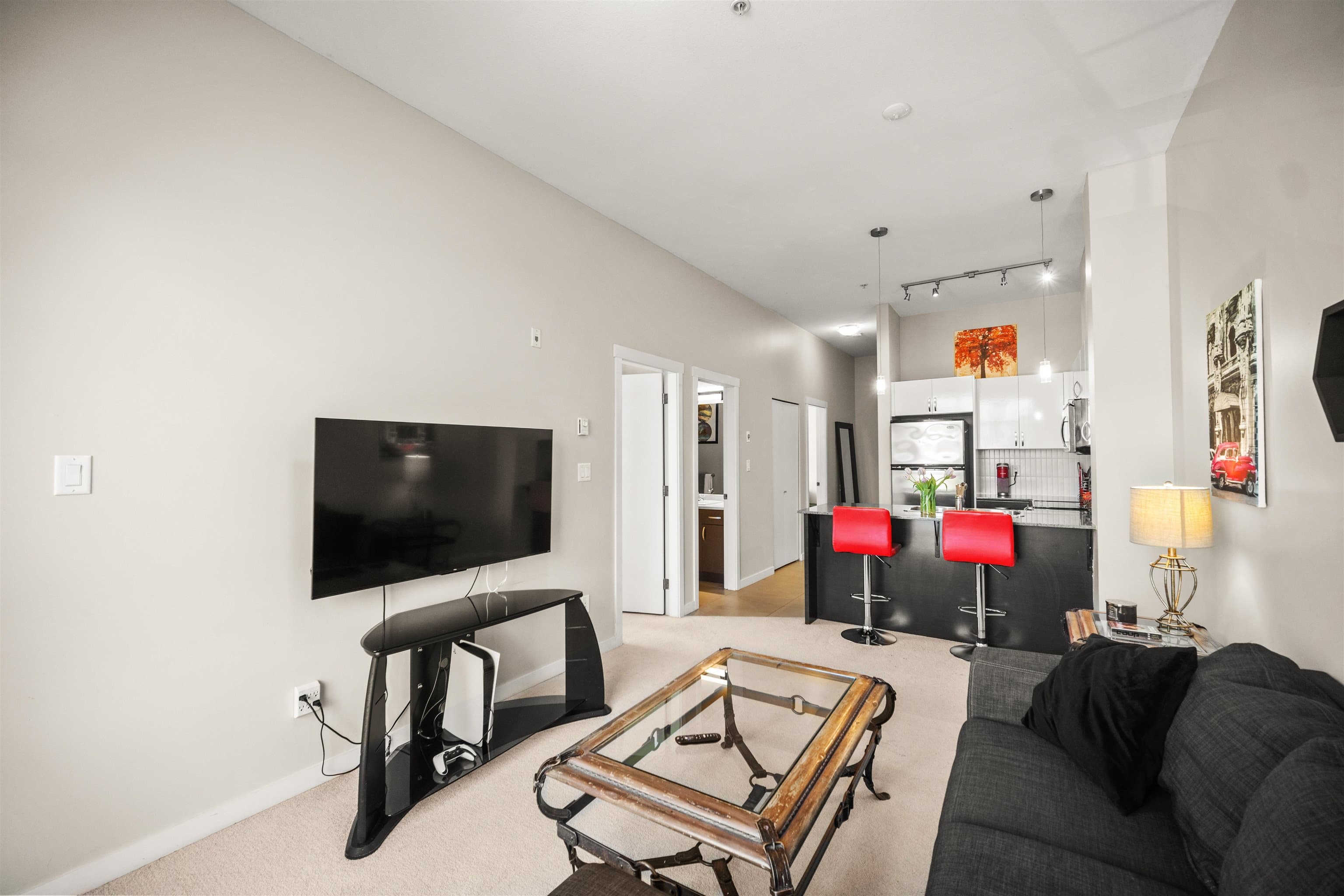 522 - 13789 107a Avenue, Surrey, V3T 0B8 — photo 4