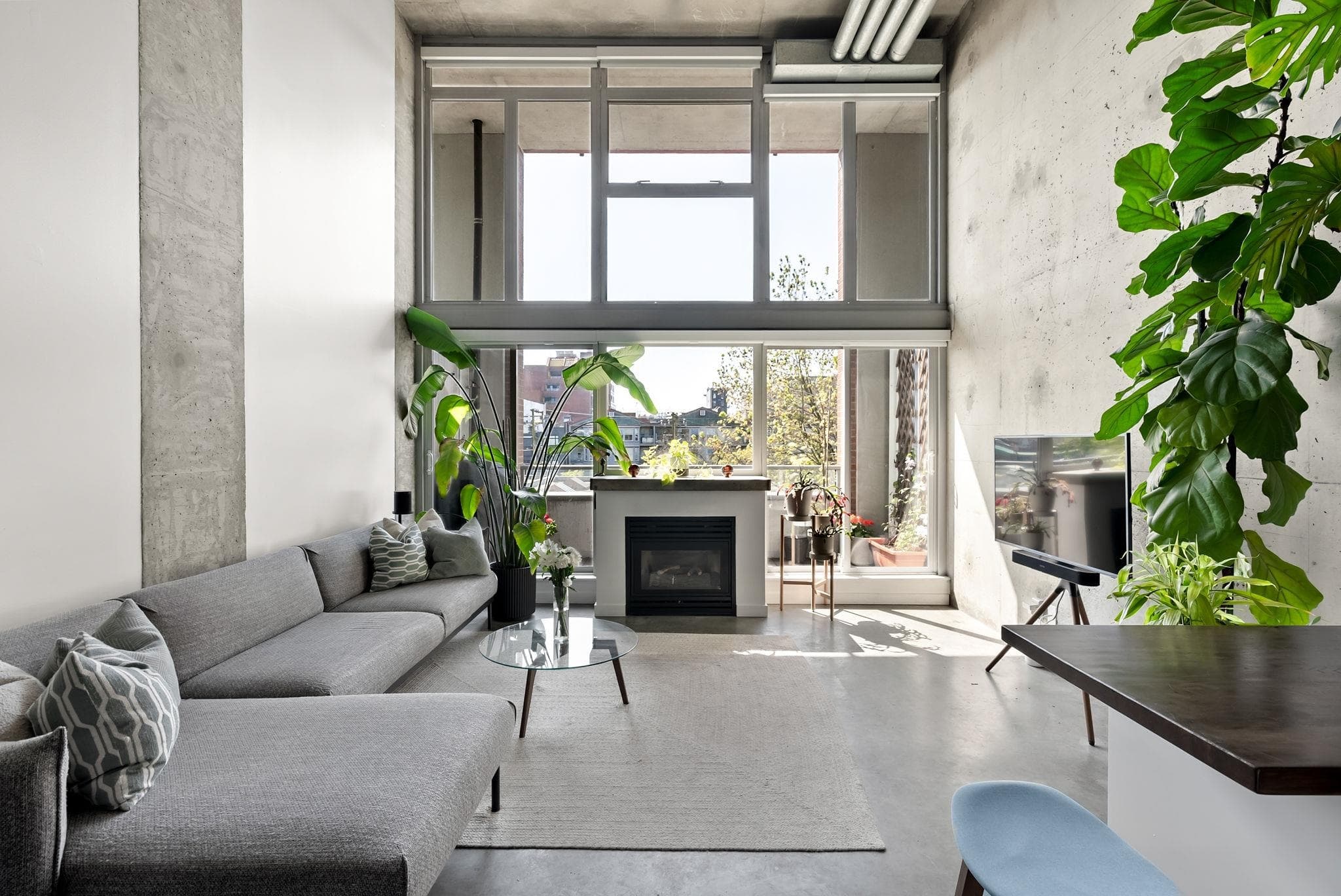 414 - 289 Alexander Street, Vancouver, V6A 1C2 — photo 1