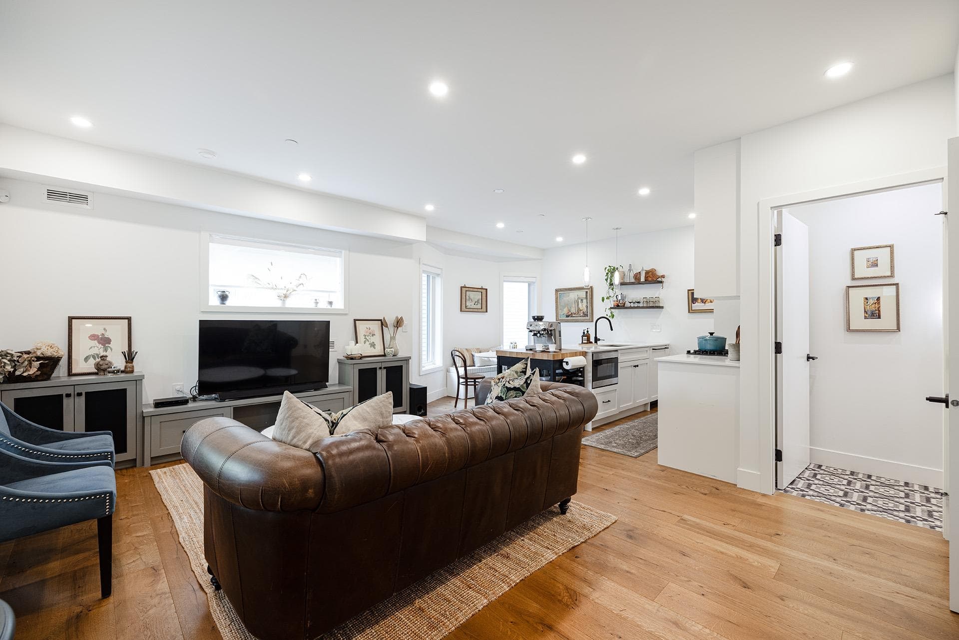 5471 Wales Street, Vancouver, V5R 3M9 — photo 5