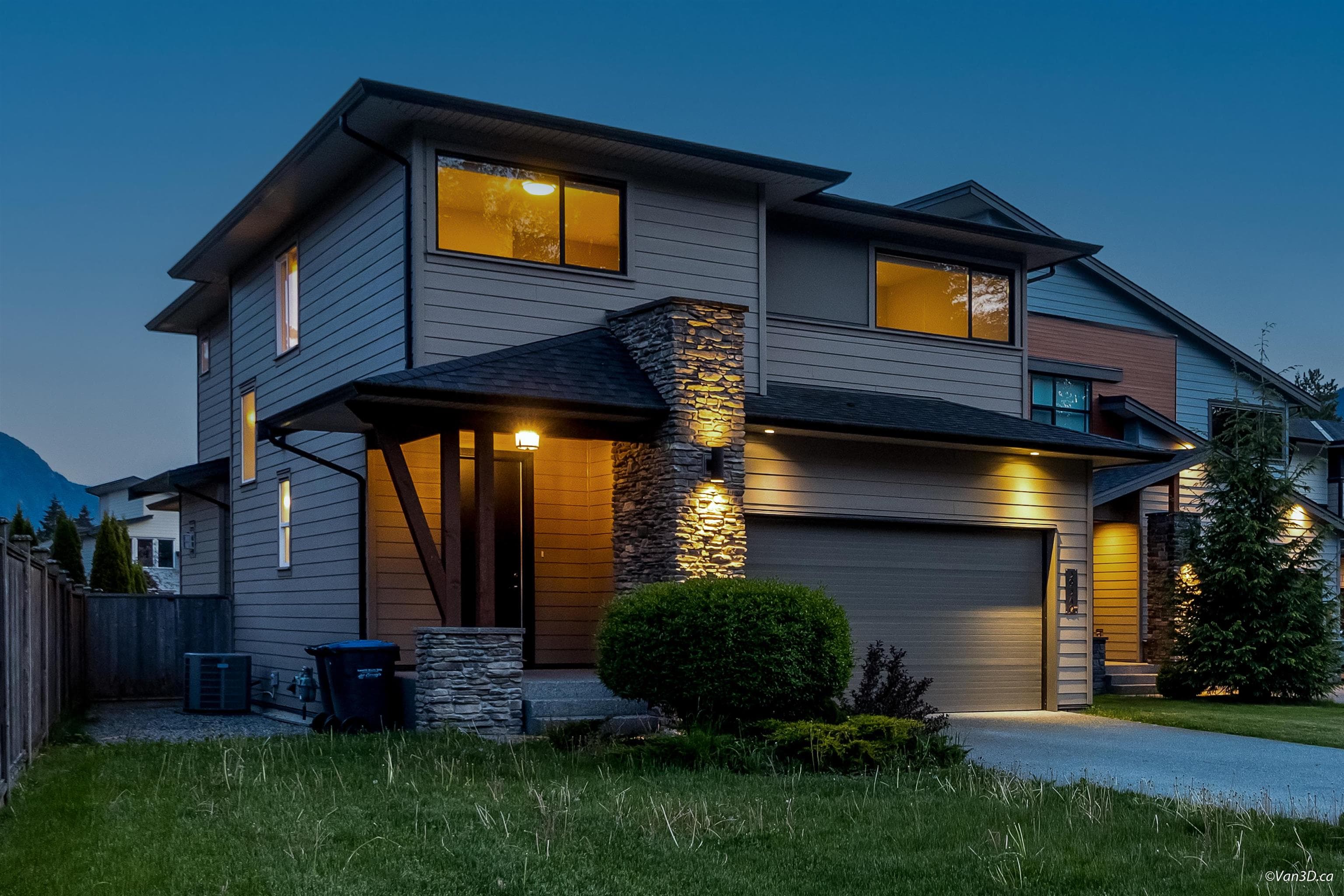 39340 Falcon Crescent, Squamish, V8B 0Y9 — photo 3