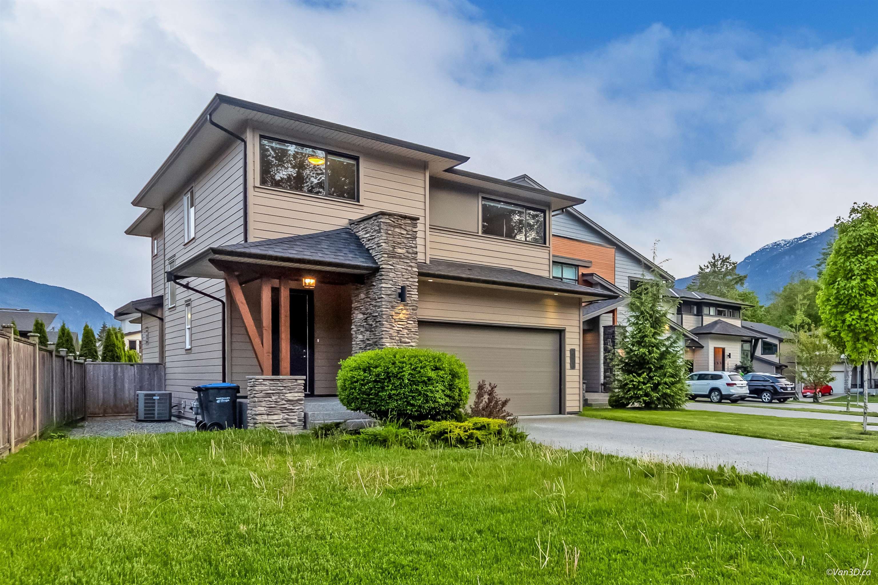 39340 Falcon Crescent, Squamish, V8B 0Y9 — photo 4