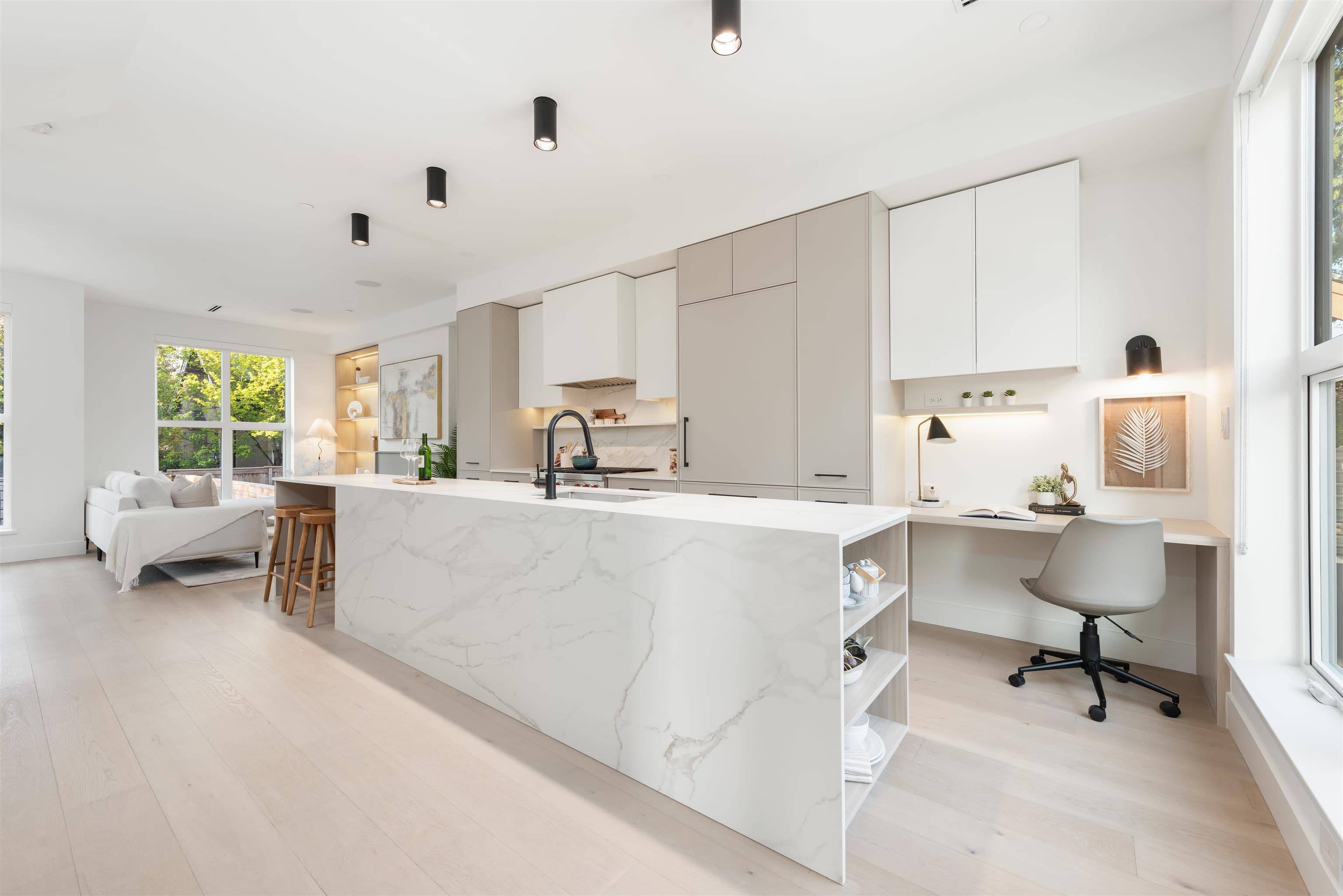 1493 W 52nd Avenue, Vancouver, V6P 1H6 — photo 2