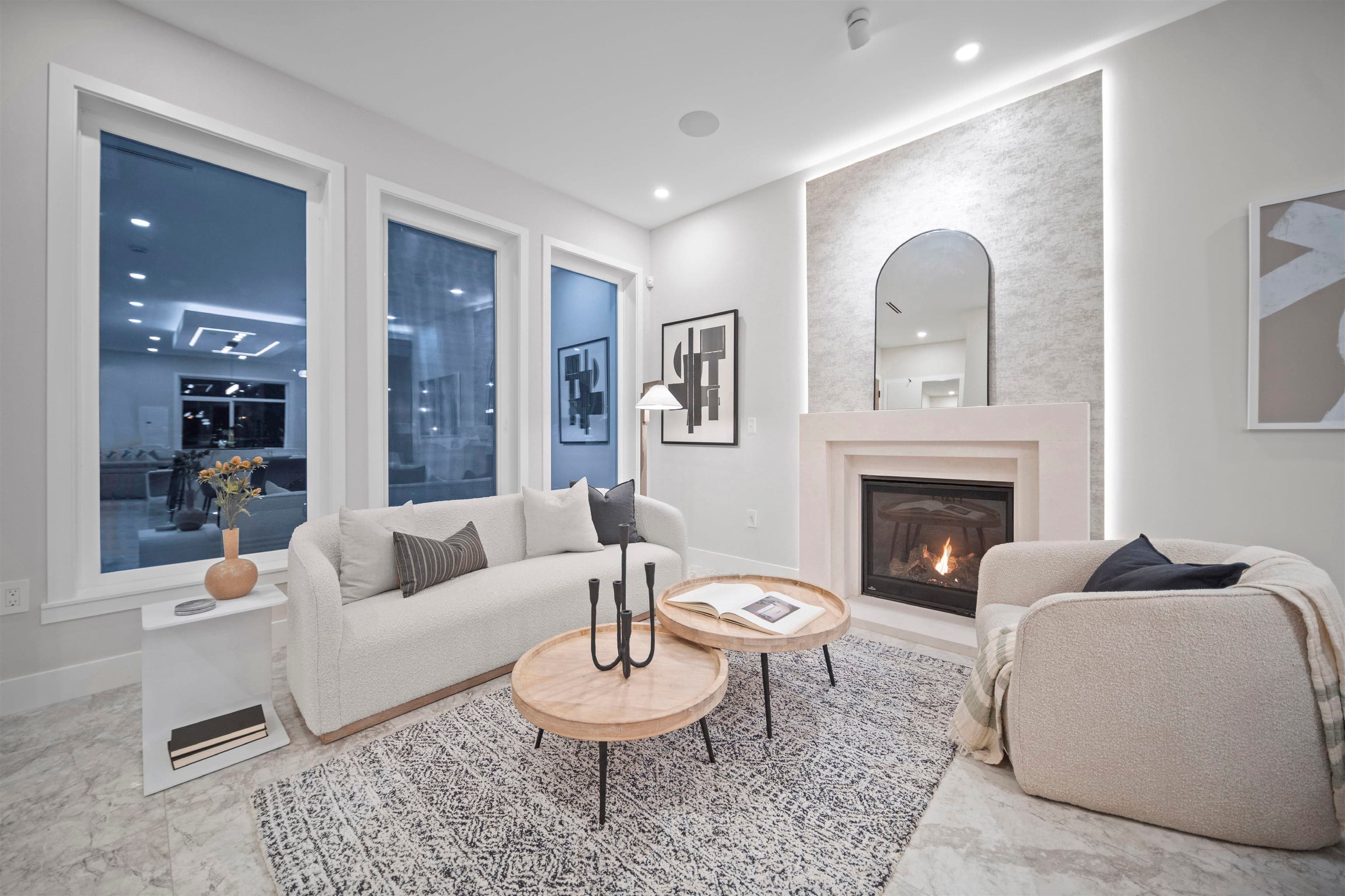 2455 W 10th Avenue, Vancouver, V6K 2J4 — photo 3