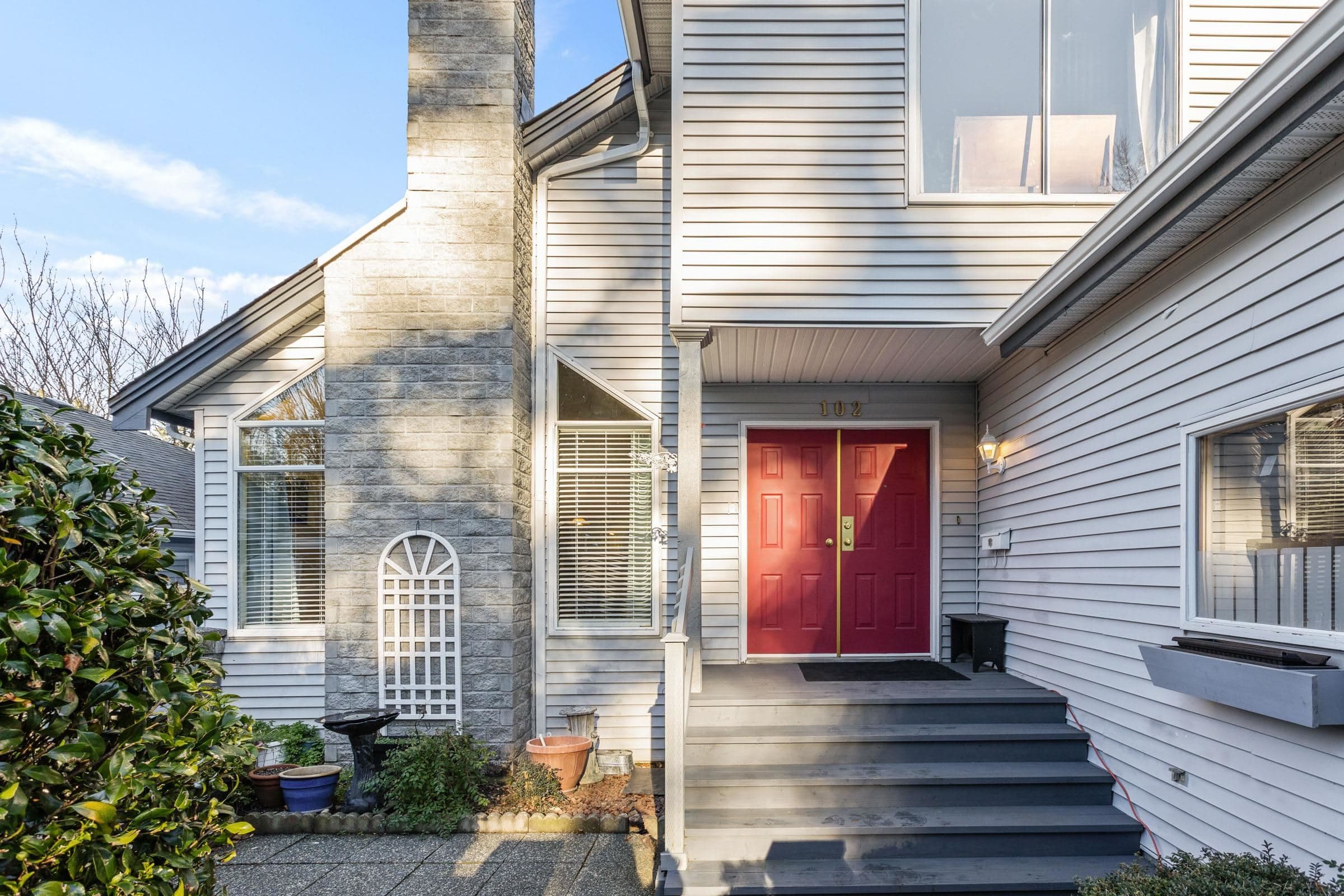 102 - 1744 128 Street, Surrey, V4A 3V4 — photo 2