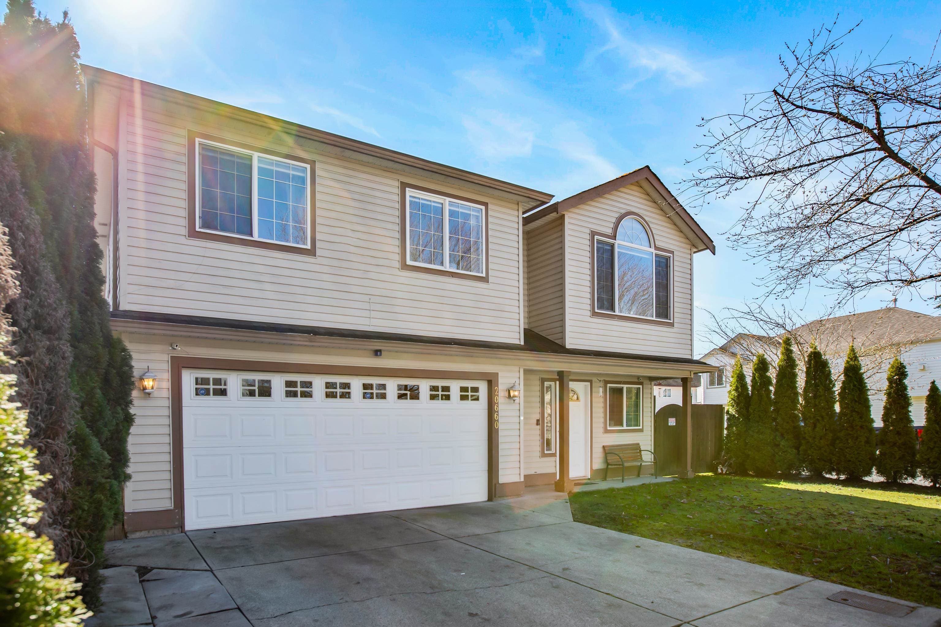 20660 Thorne Avenue, Maple Ridge
