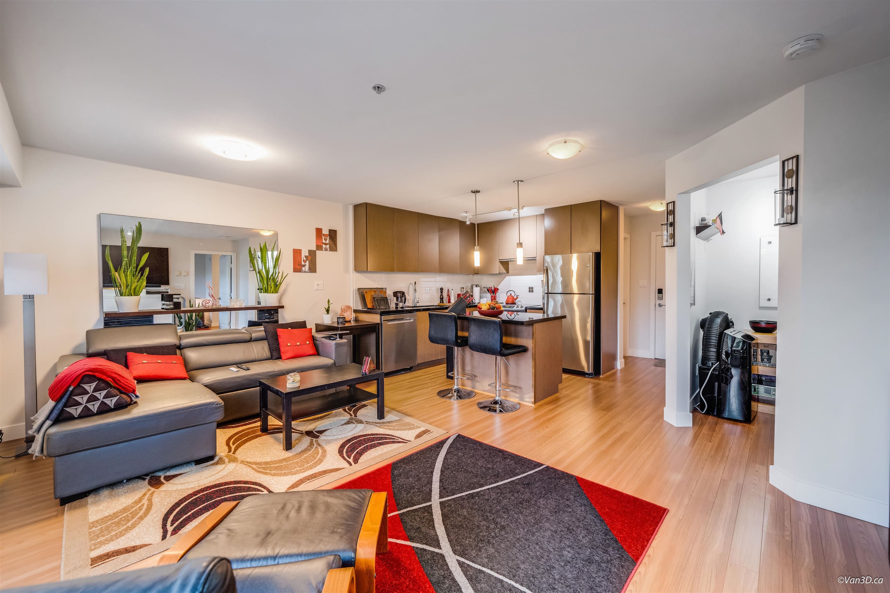 313 - 15735 Croydon Drive, Surrey, V3Z 2L5 — photo 5