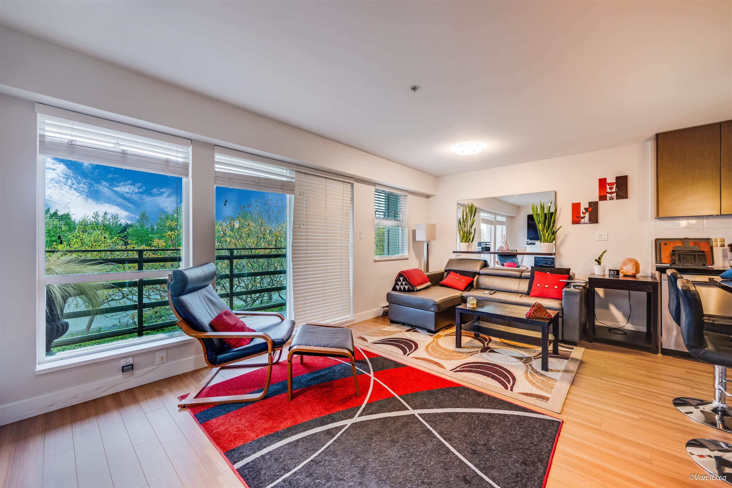 313 - 15735 Croydon Drive, Surrey, V3Z 2L5 — photo 4