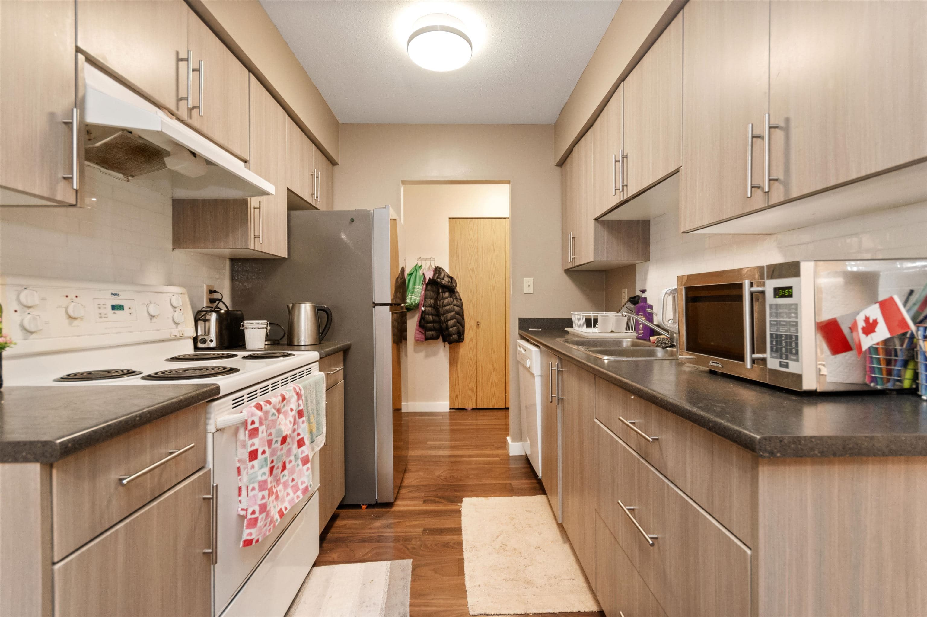 119 - 4363 Halifax Street, Burnaby, V5C 5Z3 — photo 4