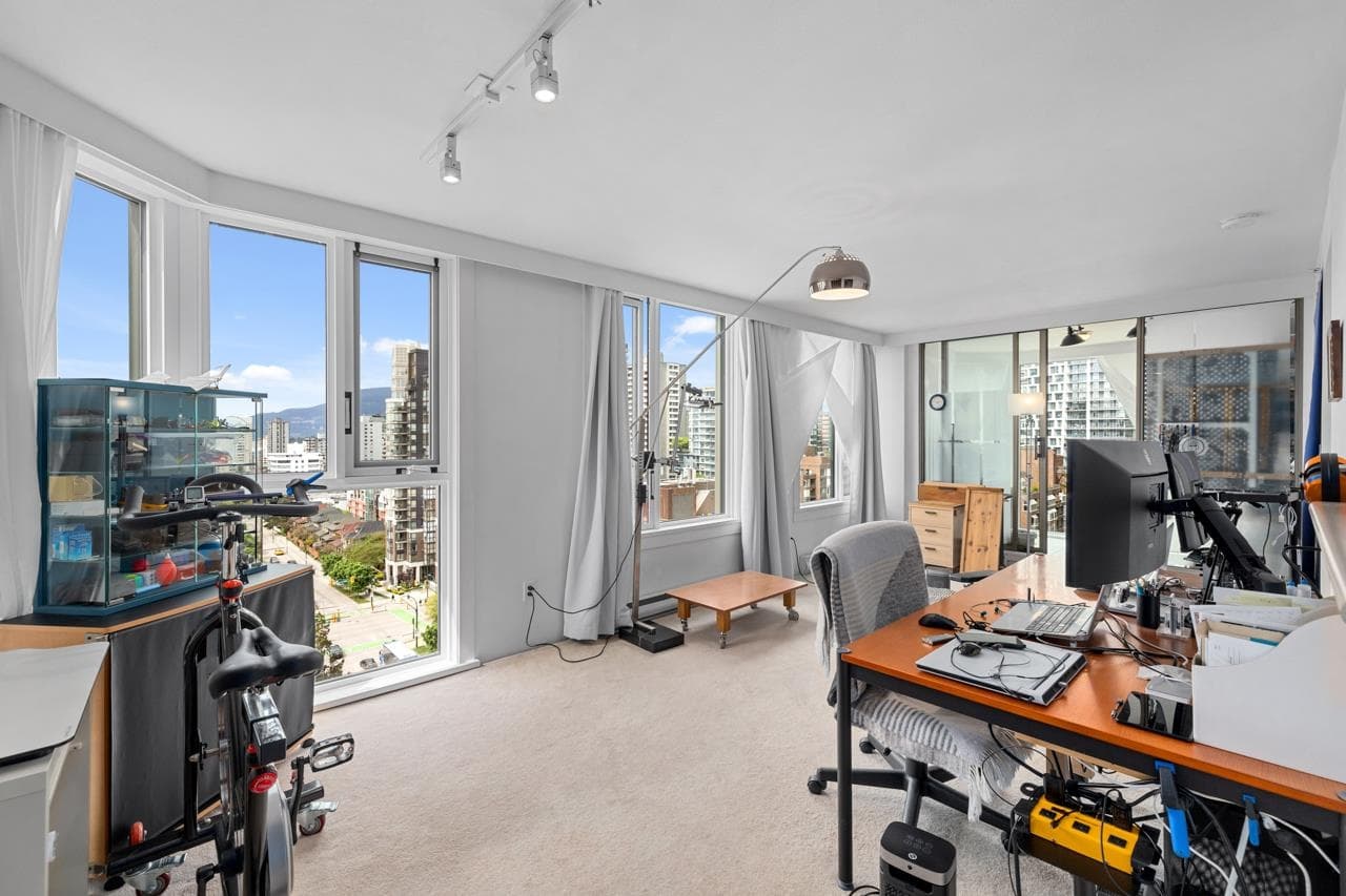 1706 - 888 Pacific Street, Vancouver, V6Z 2S6 — photo 2