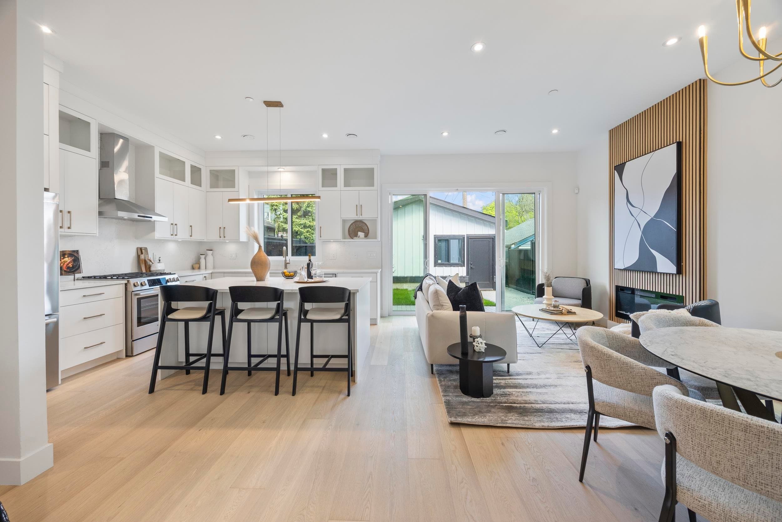 2181 Charles Street, Vancouver, V5L 2V2 — photo 5