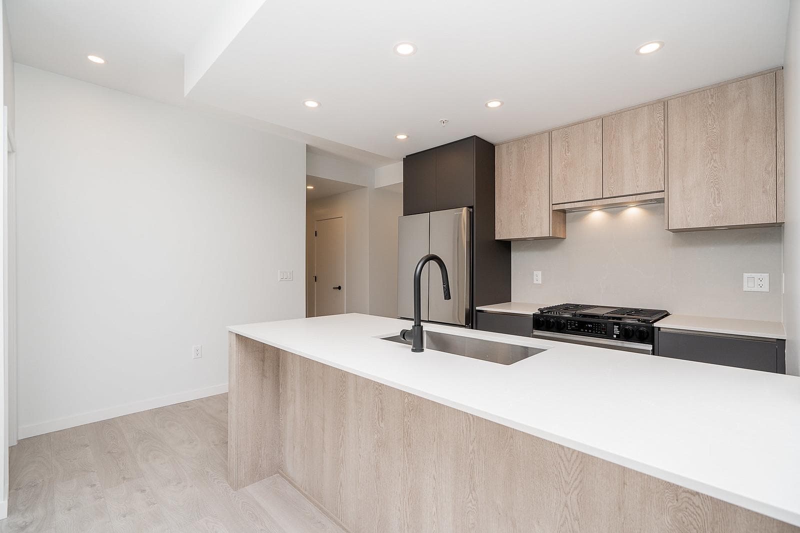 413 - 19577 65b Street, Surrey, V4N 6Y3 — photo 4
