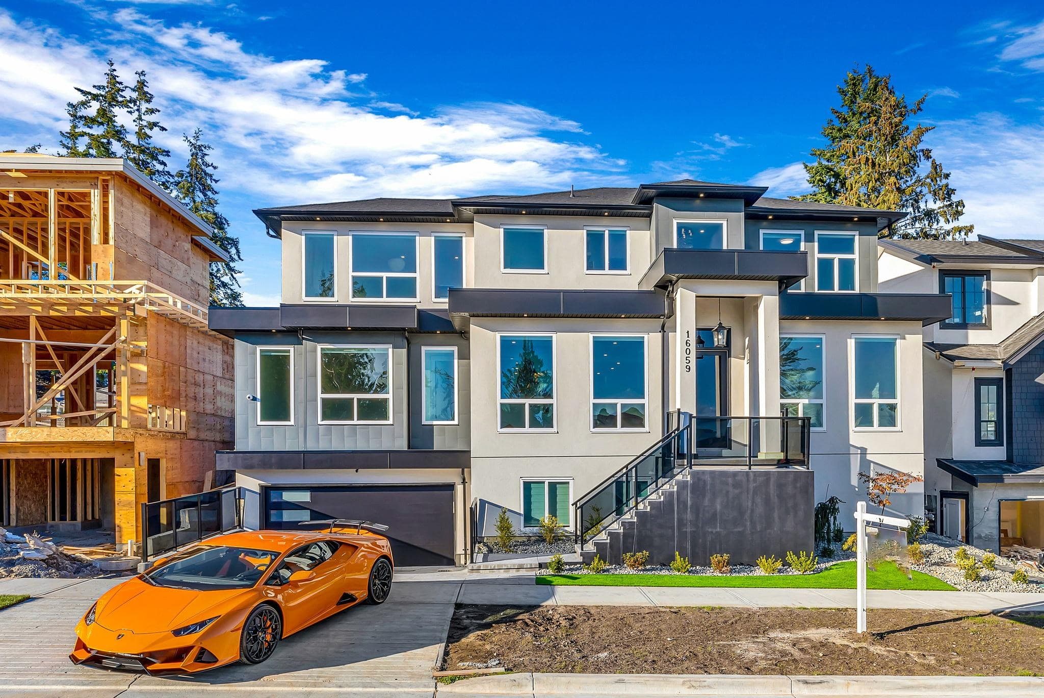 16059 9a Avenue, Surrey, V4A 4W5 — photo 1