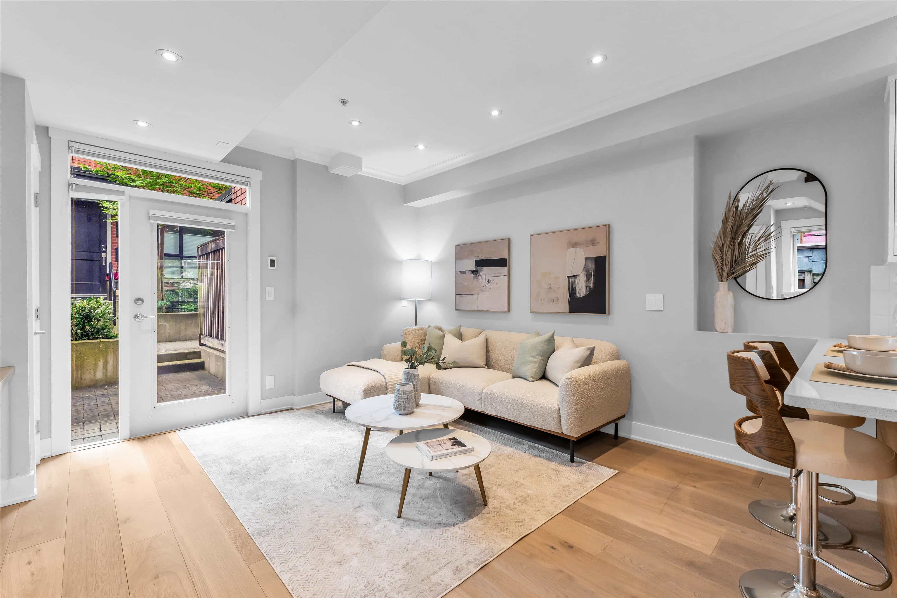 1956 W 5th Avenue, Vancouver