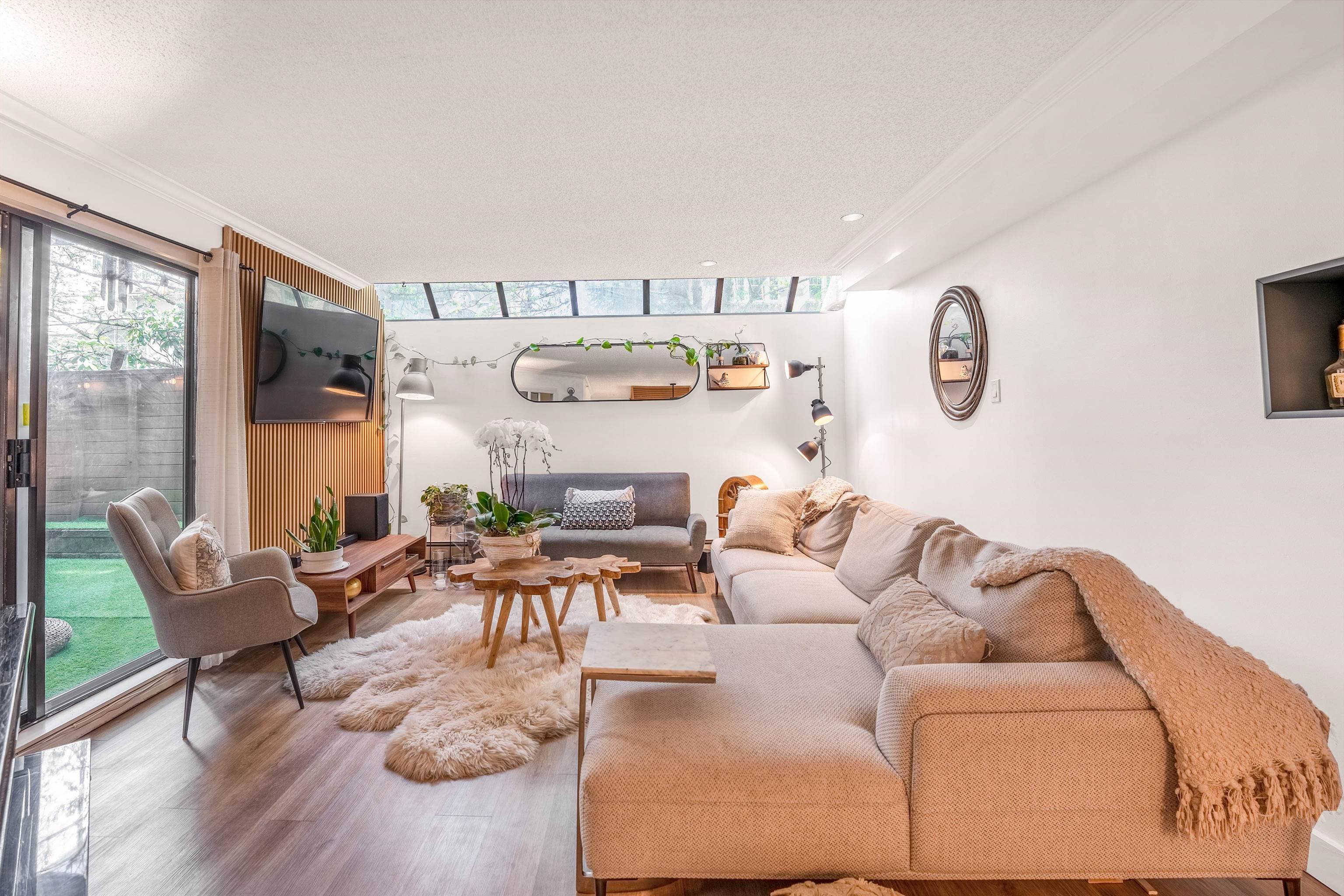 216 - 1500 Pendrell Street, Vancouver, V6G 3A5 — photo 1