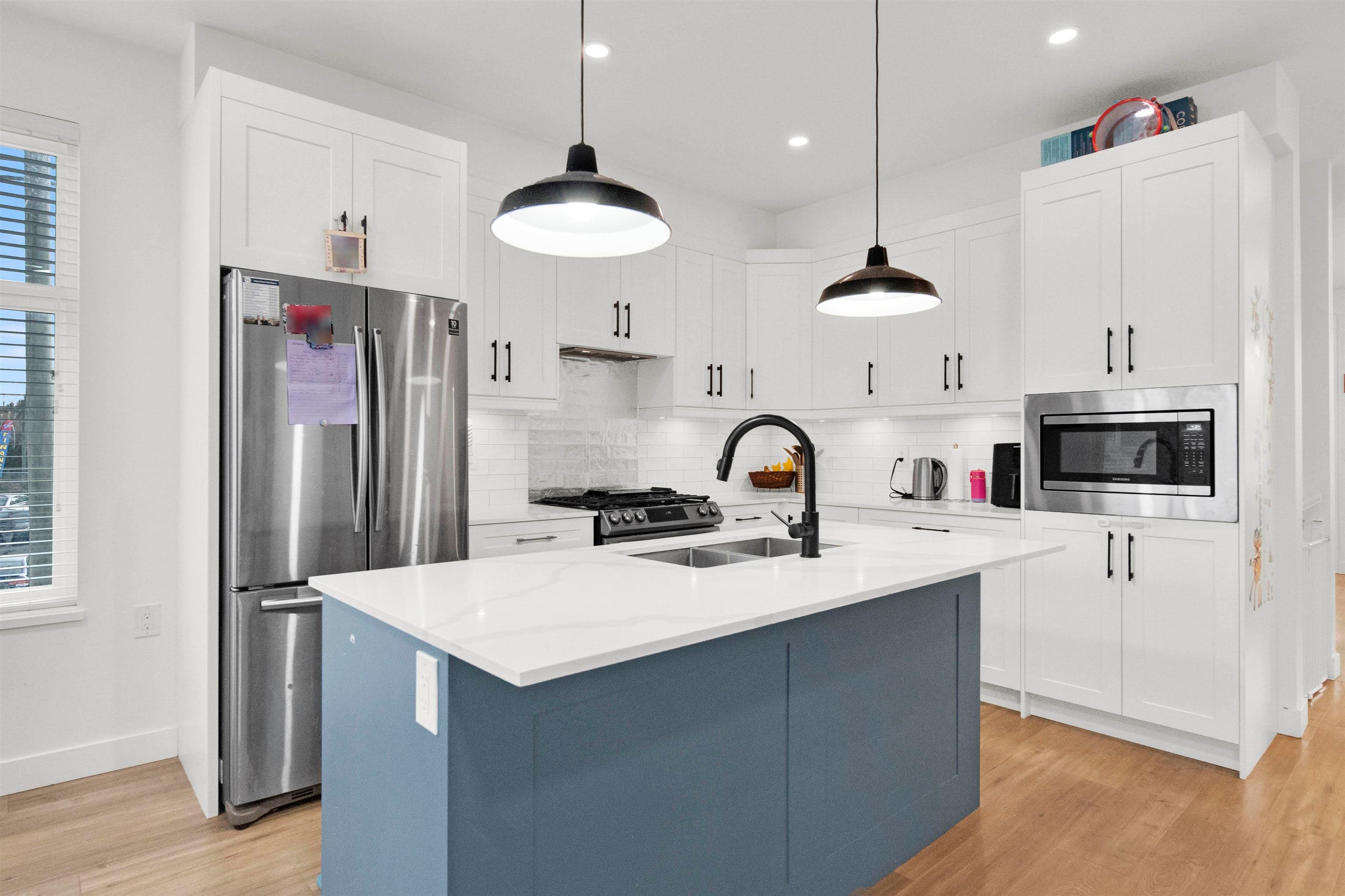 10 - 21688 52 Avenue, Langley, V2Y 4K9 — photo 1