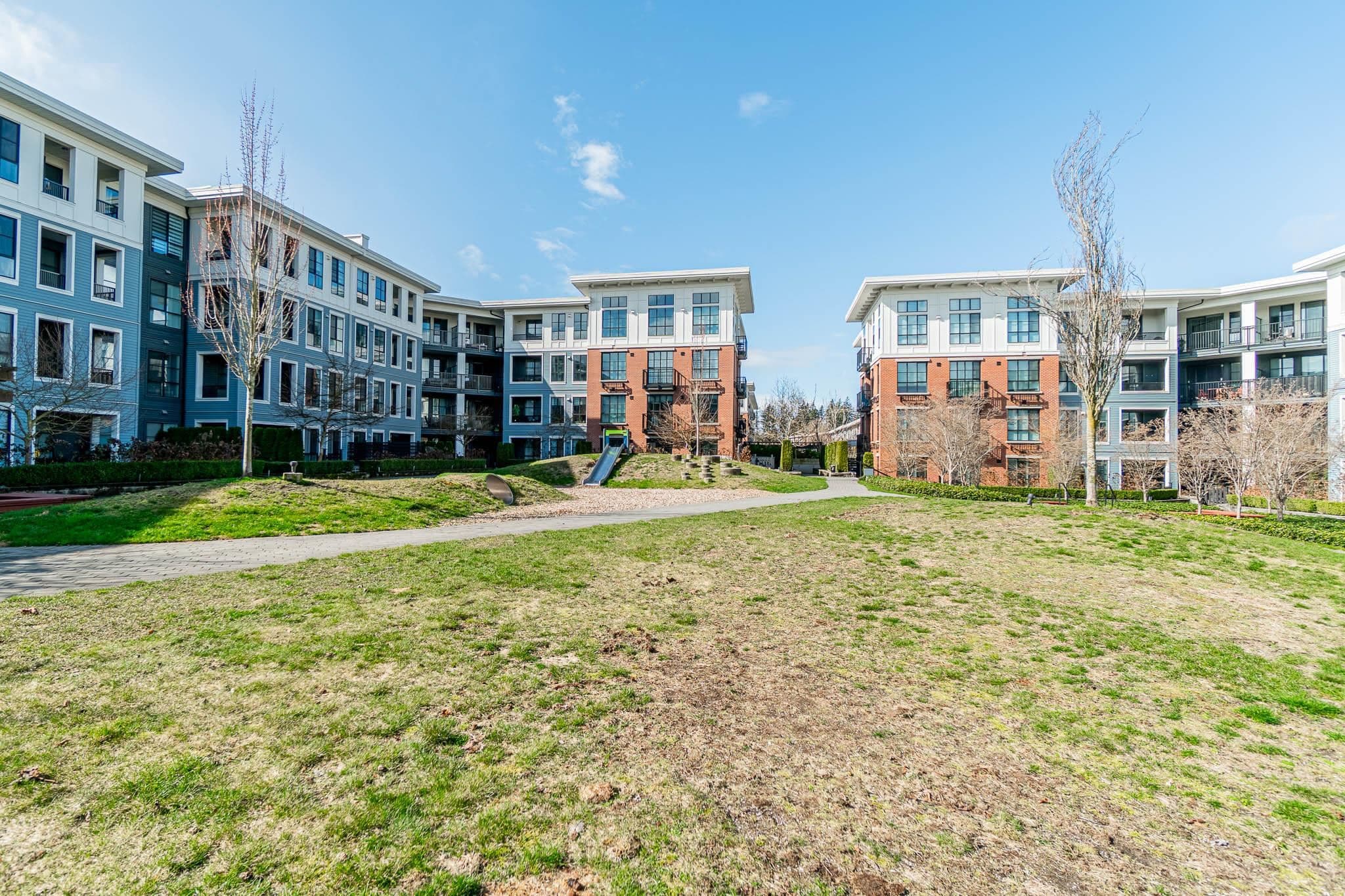 210 - 15138 34 Avenue, Surrey, V3Z 0N7 — photo 4