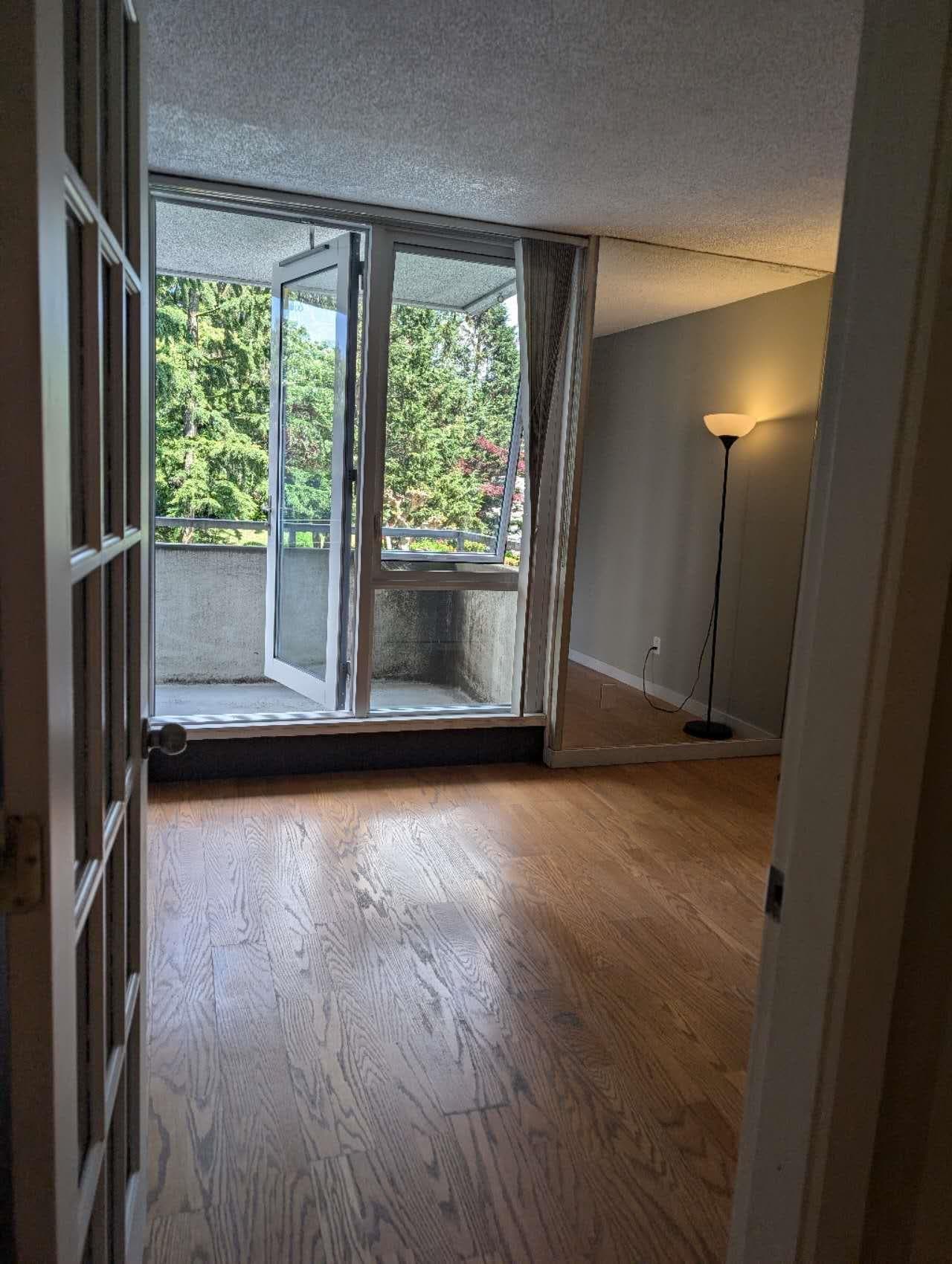 103 - 5645 Barker Avenue, Burnaby, V5H 3Z5 — photo 4